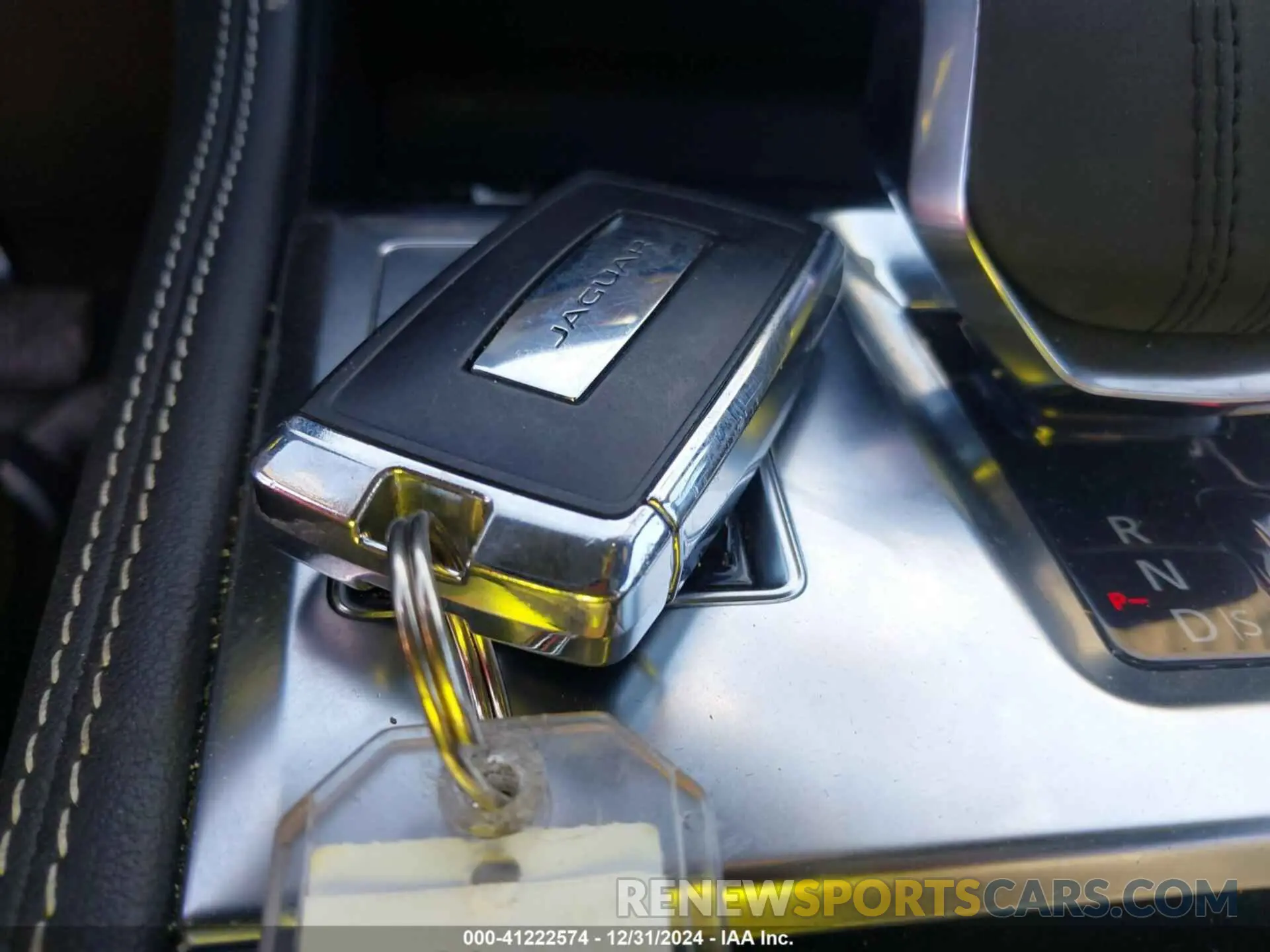 11 fotografías del automóvil dañado SADCT2EX0RA739130 JAGUAR F-PACE 2024