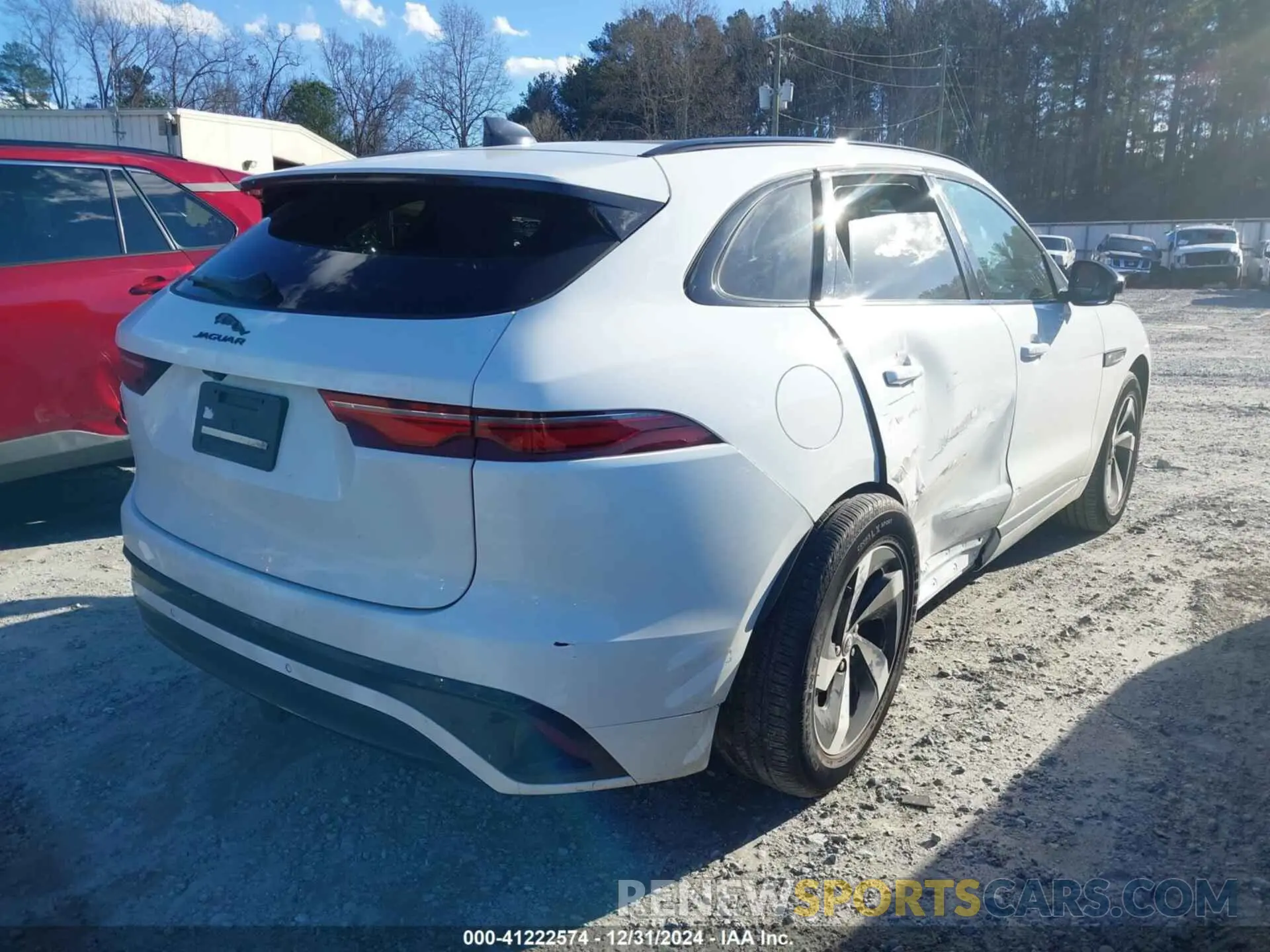 4 fotografías del automóvil dañado SADCT2EX0RA739130 JAGUAR F-PACE 2024