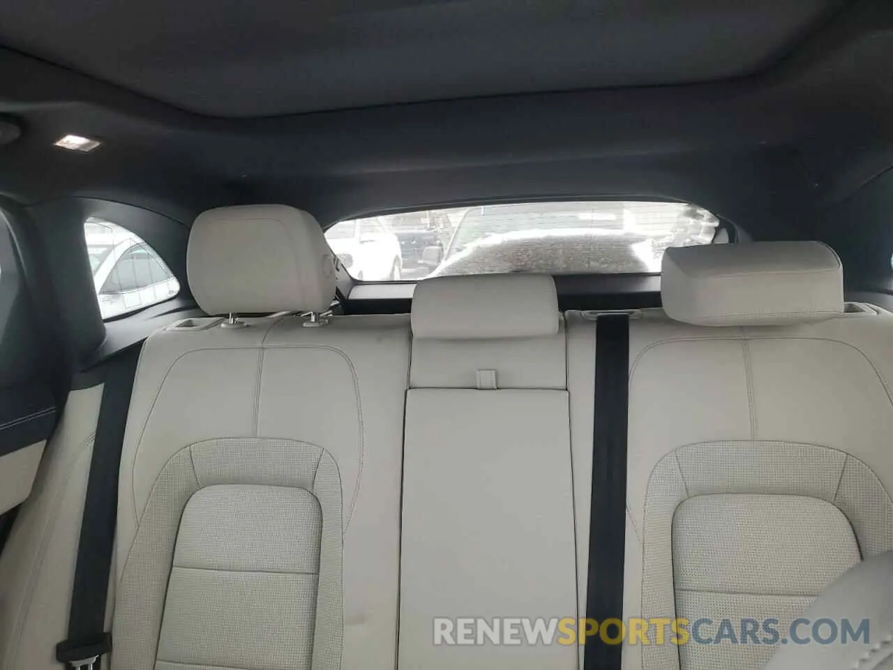 10 fotografías del automóvil dañado SADCT2EX2RA724645 JAGUAR F-PACE 2024