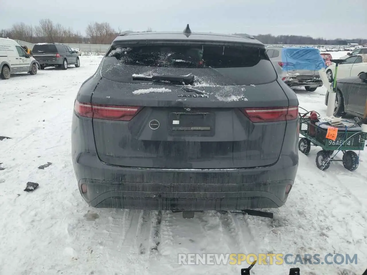 6 fotografías del automóvil dañado SADCT2EX2RA724645 JAGUAR F-PACE 2024