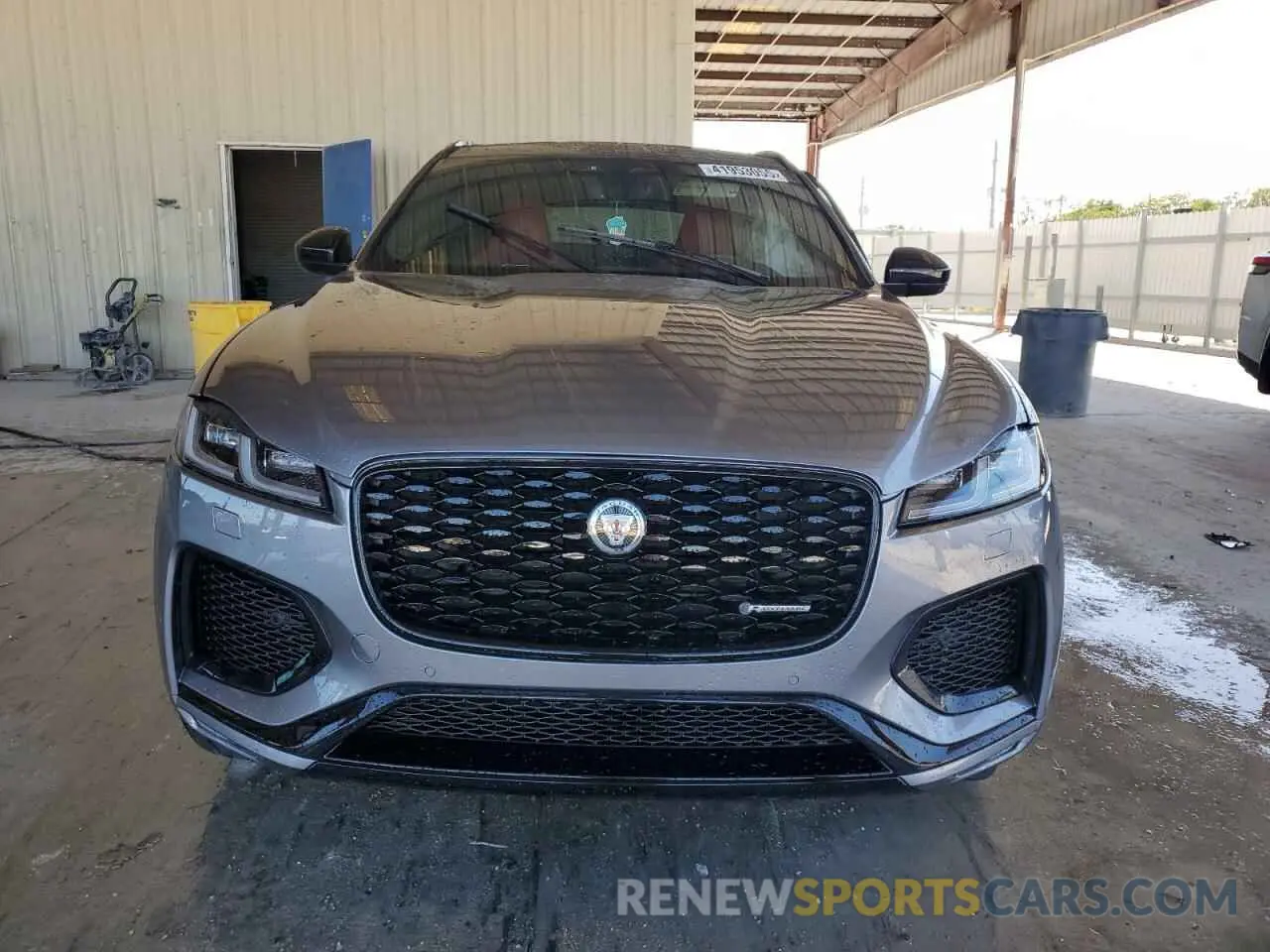 5 fotografías del automóvil dañado SADCT2FU5RA738382 JAGUAR F-PACE 2024