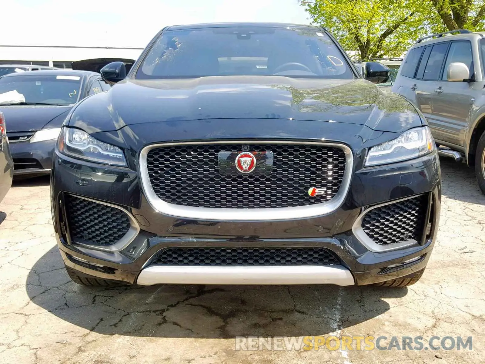 9 fotografías del automóvil dañado SADCM2FV2KA358637 JAGUAR F-PACE S 2019