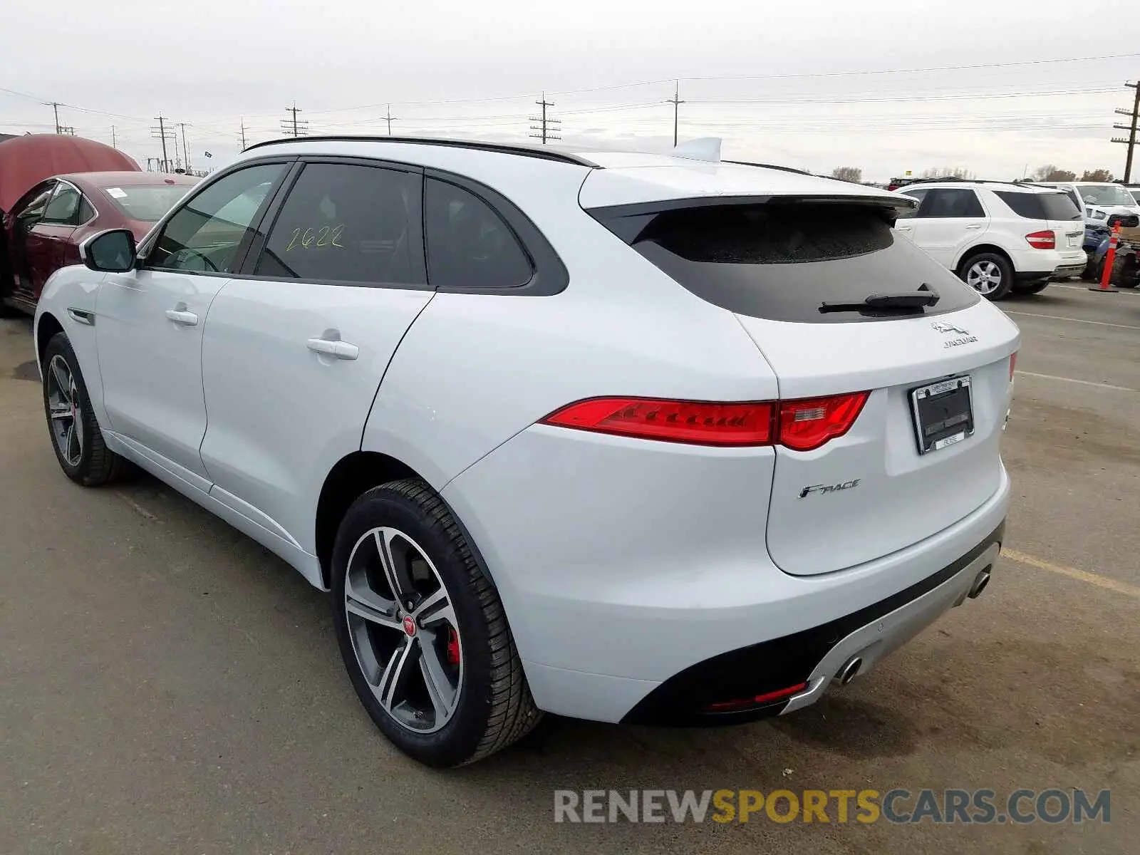 3 fotografías del automóvil dañado SADCM2FV5KA356767 JAGUAR F-PACE S 2019