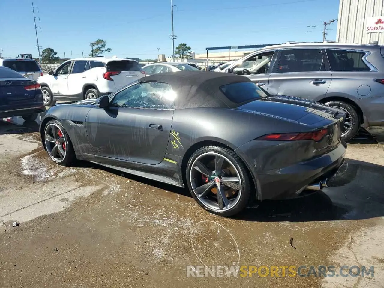 2 fotografías del automóvil dañado SAJD55EE1KCK60088 JAGUAR F-TYPE 2019