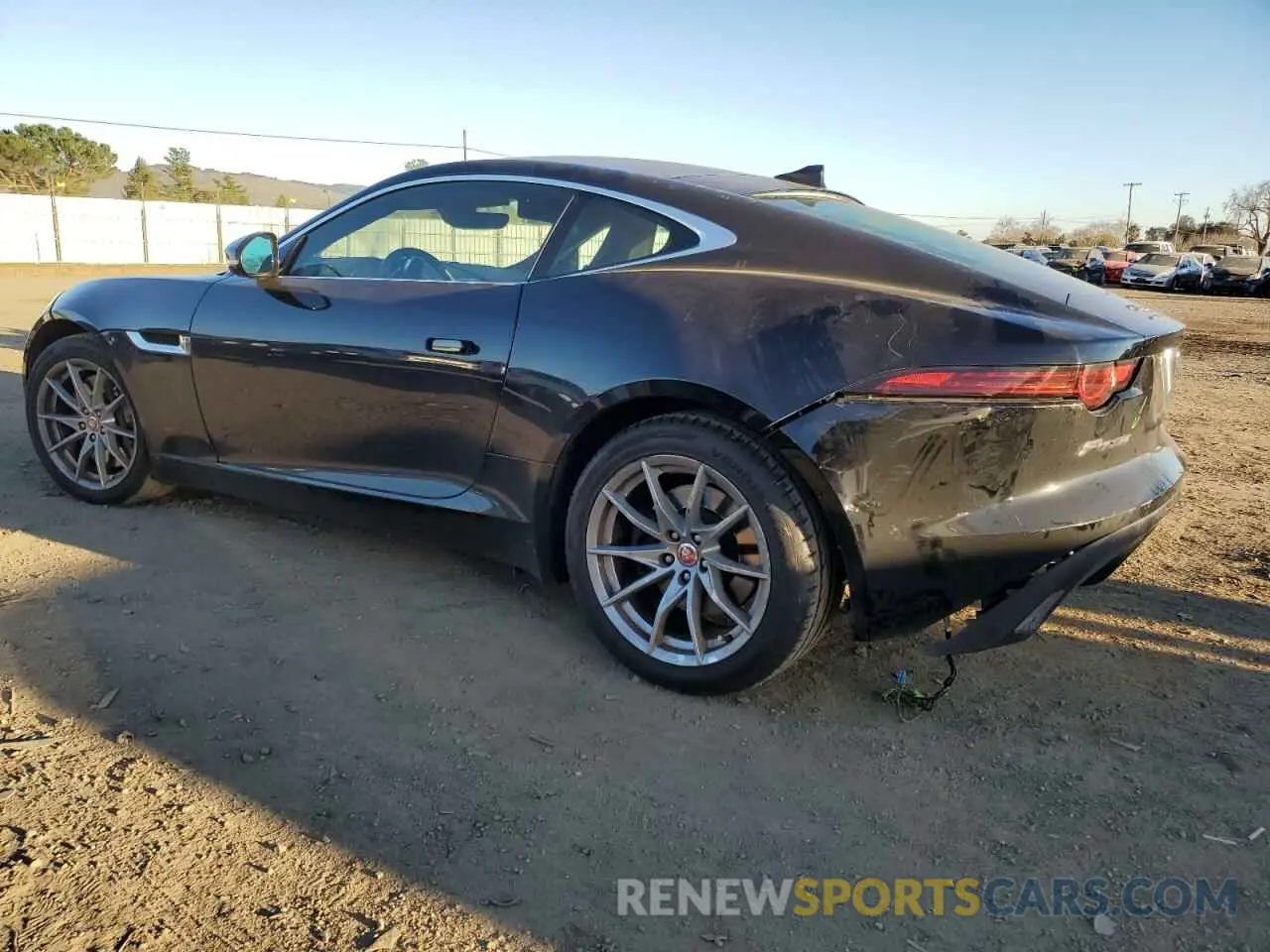 2 fotografías del automóvil dañado SAJDD1GX7KCK58842 JAGUAR F-TYPE 2019