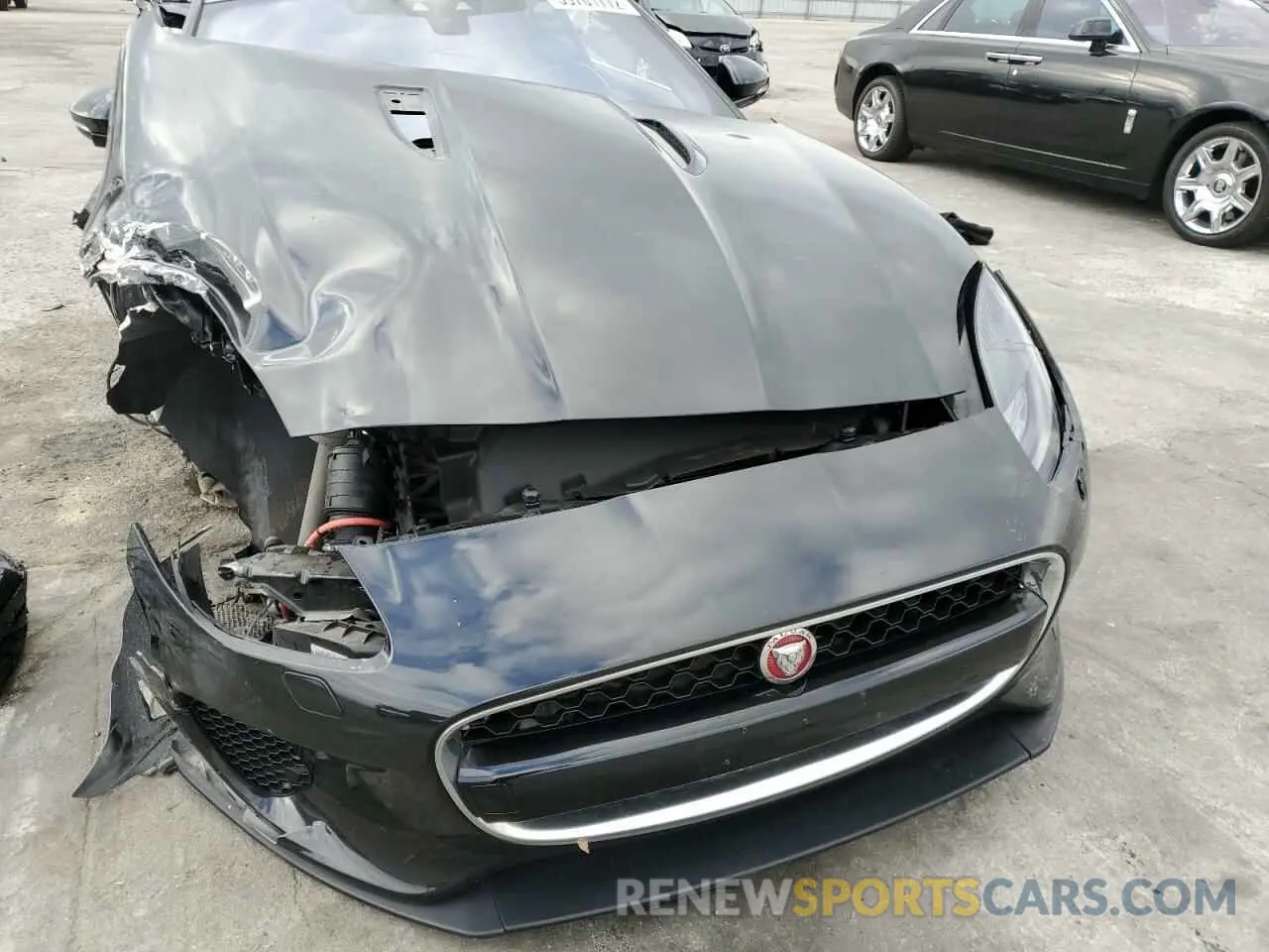 9 fotografías del automóvil dañado SAJDD1GX8KCK59739 JAGUAR F-TYPE 2019