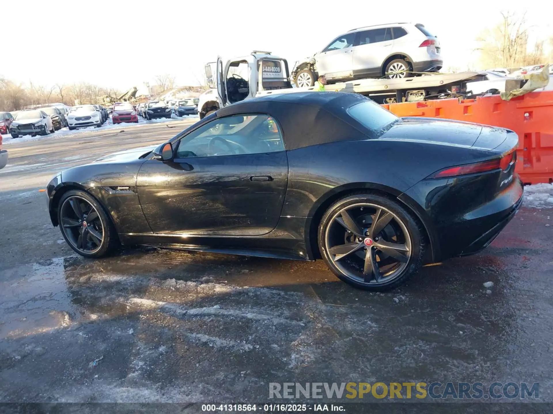 14 fotografías del automóvil dañado SAJD85FV1LCK66321 JAGUAR F-TYPE 2020