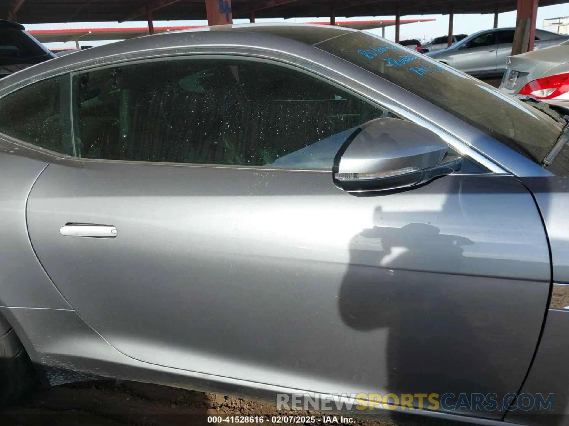 14 fotografías del automóvil dañado SAJDD1GX9LCK67849 JAGUAR F-TYPE 2020