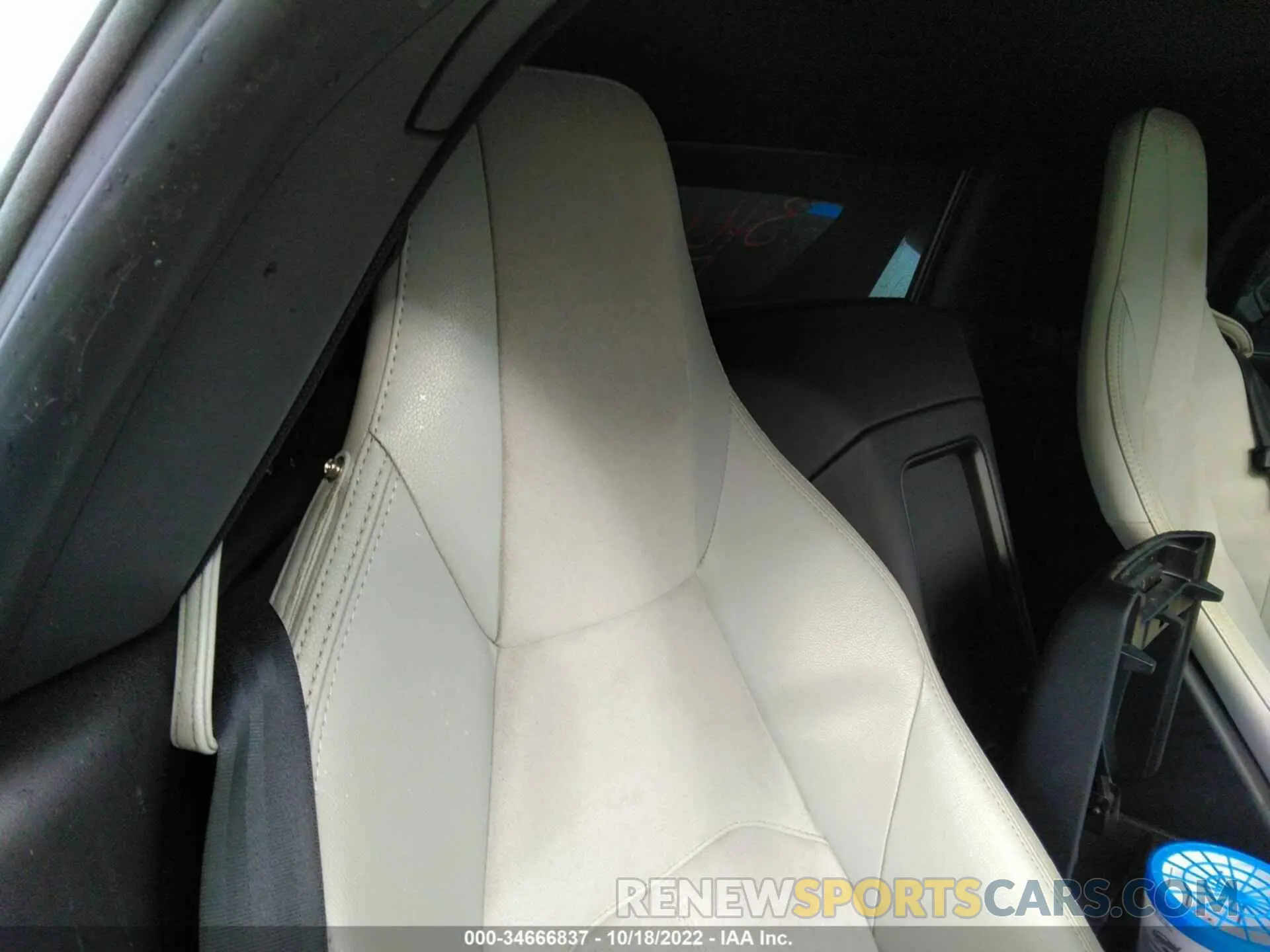 8 fotografías del automóvil dañado SAJDD5GX1LCK67903 JAGUAR F-TYPE 2020