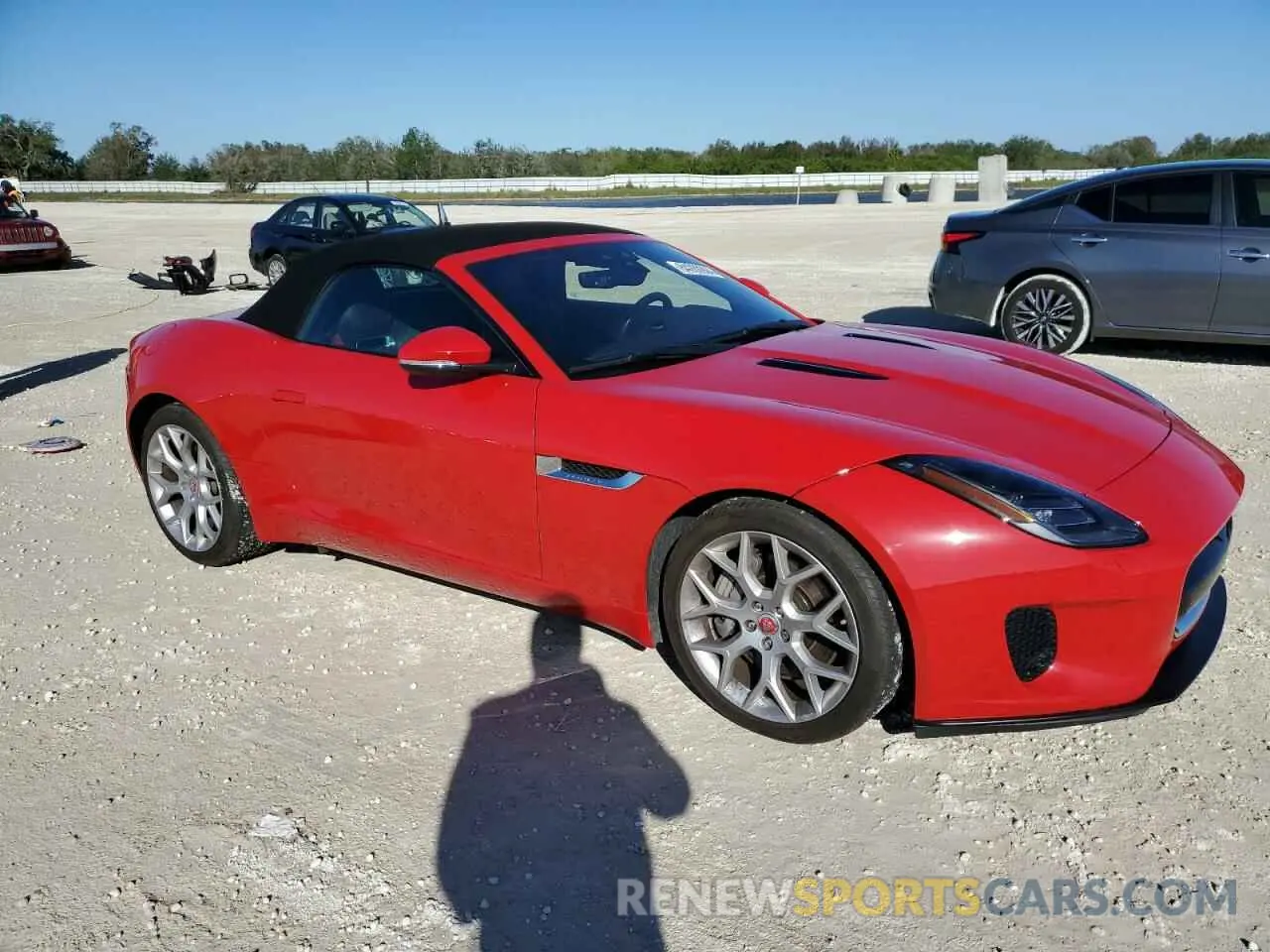 4 fotografías del automóvil dañado SAJDD5GX9LCK67423 JAGUAR F-TYPE 2020