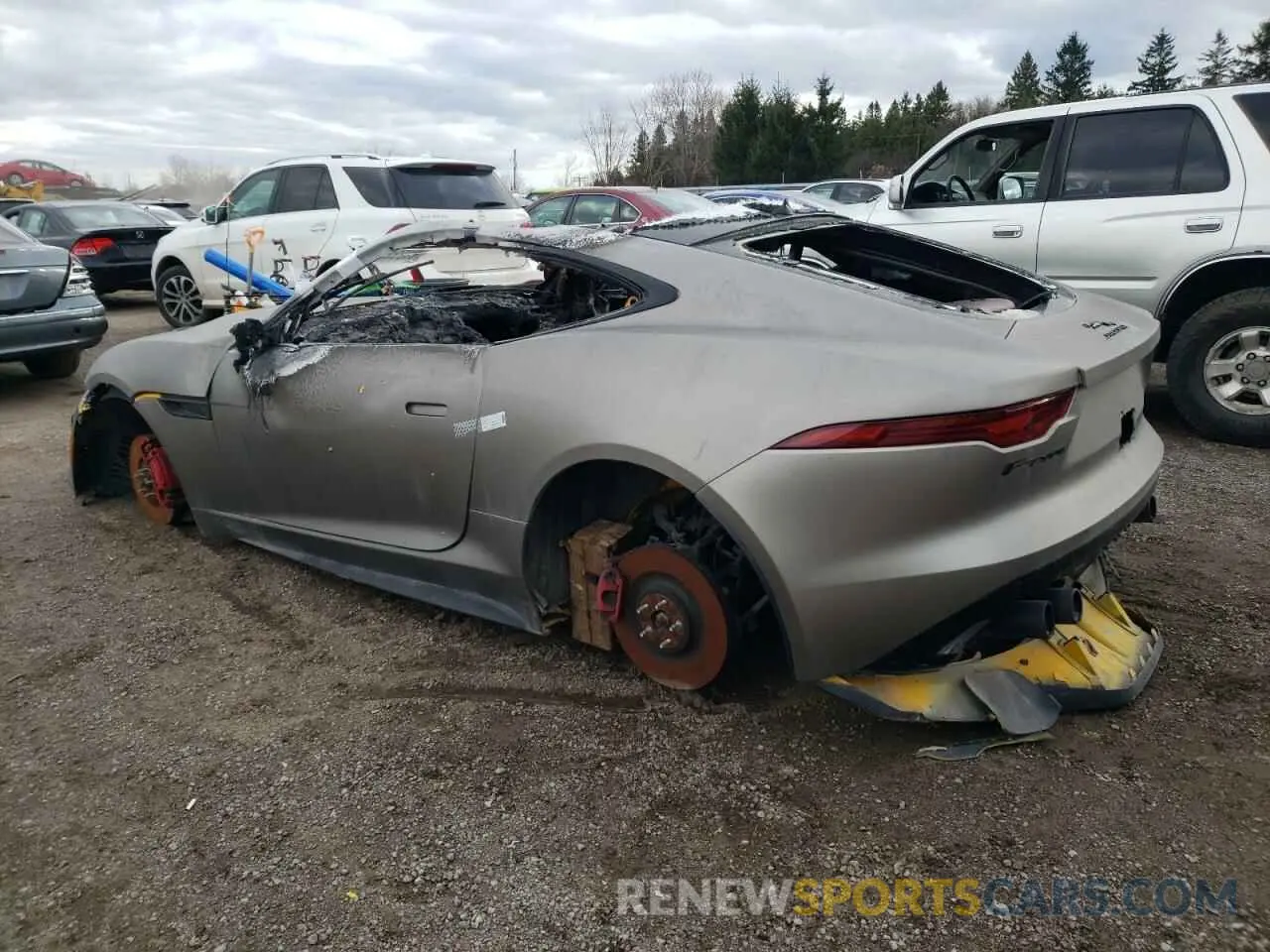 2 fotografías del automóvil dañado SAJD51FE3MCK70387 JAGUAR F-TYPE 2021