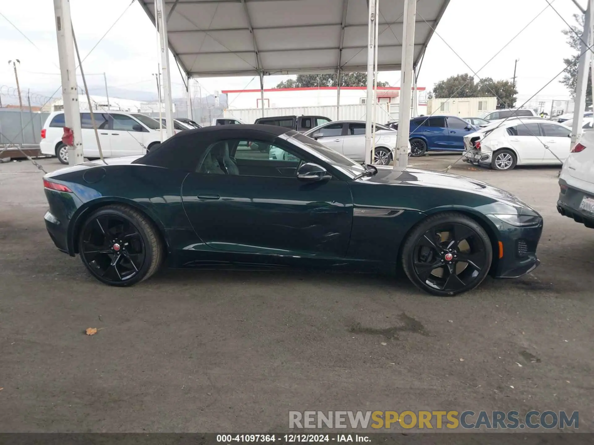 13 fotografías del automóvil dañado SAJD85FV0MCK69308 JAGUAR F-TYPE 2021