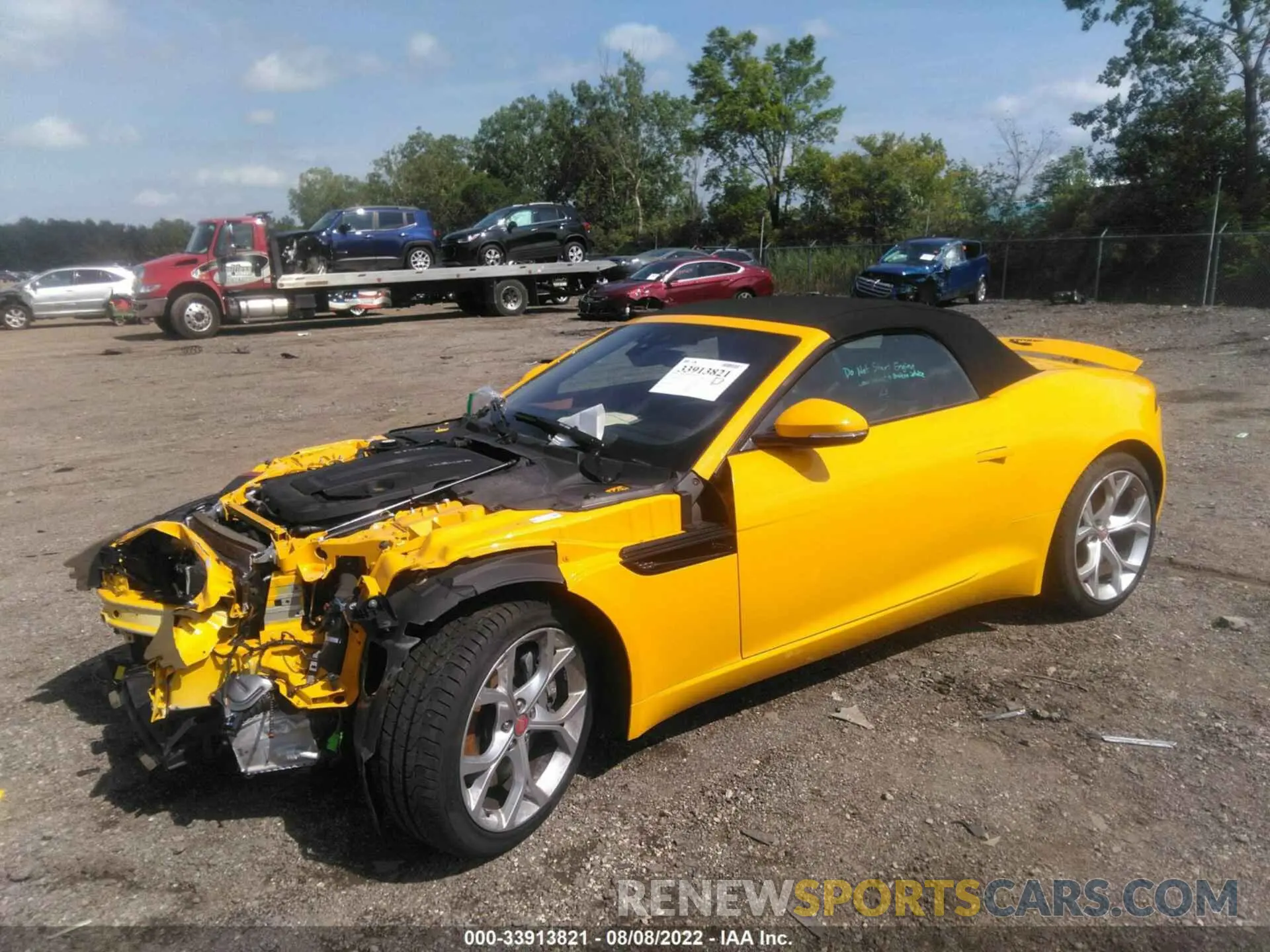 2 fotografías del automóvil dañado SAJDD5GX5MCK75990 JAGUAR F-TYPE 2021