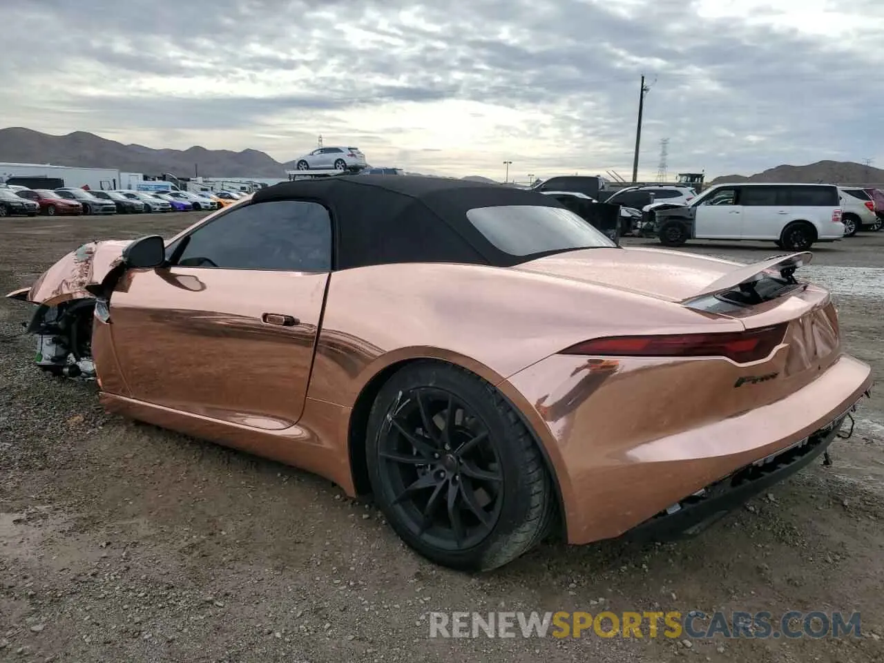 2 fotografías del automóvil dañado SAJDD5GX7MCK73352 JAGUAR F-TYPE 2021