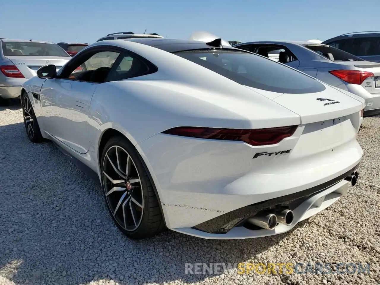 3 fotografías del automóvil dañado SAJD51FE2NCK77509 JAGUAR F-TYPE 2022