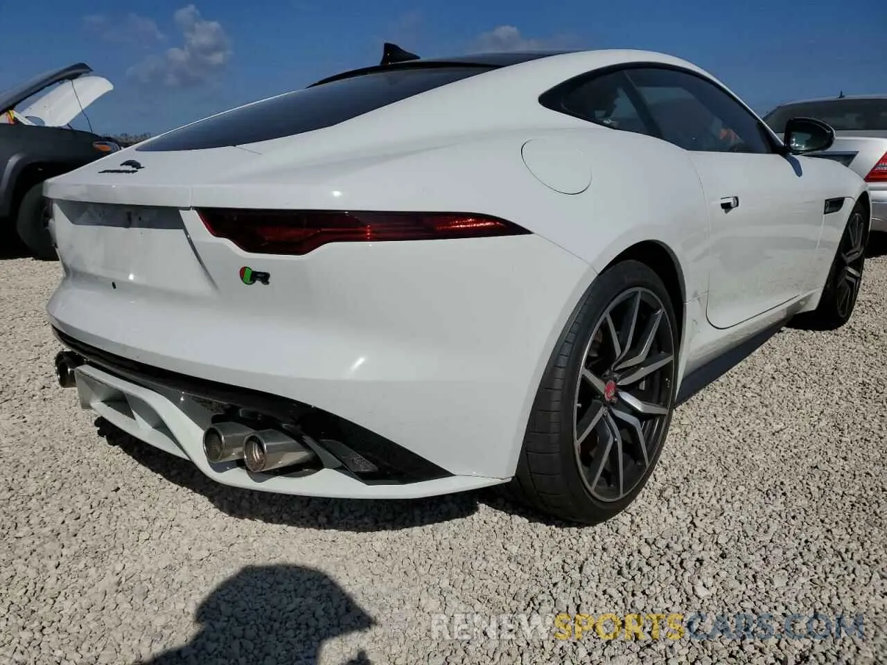 4 fotografías del automóvil dañado SAJD51FE2NCK77509 JAGUAR F-TYPE 2022