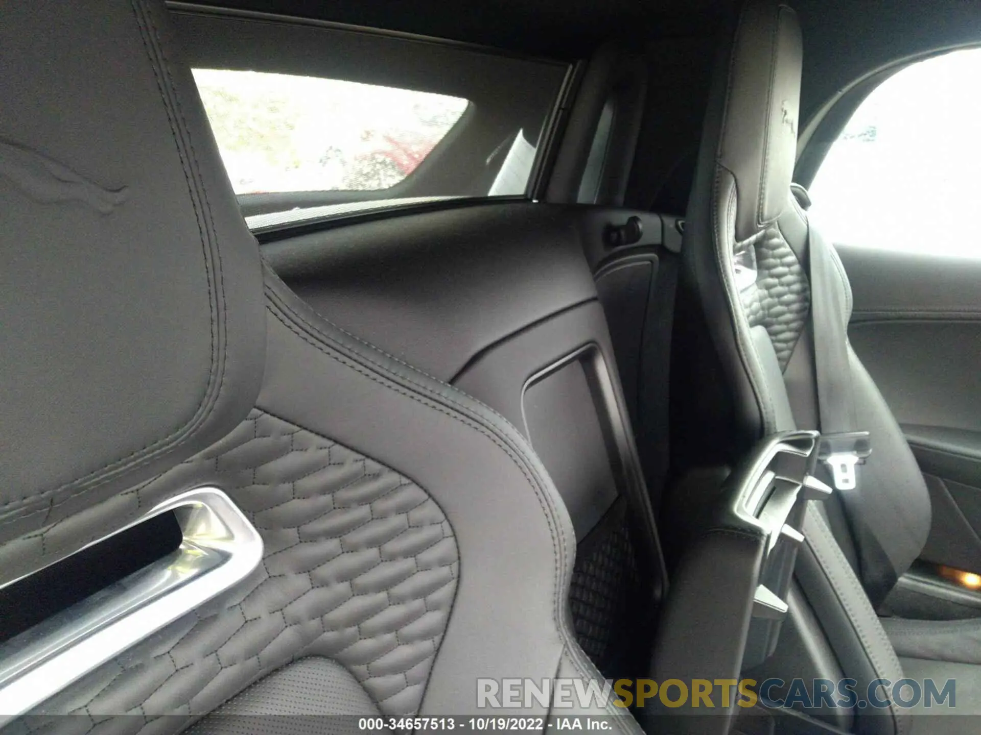 8 fotografías del automóvil dañado SAJD85EE4NCK78743 JAGUAR F-TYPE 2022