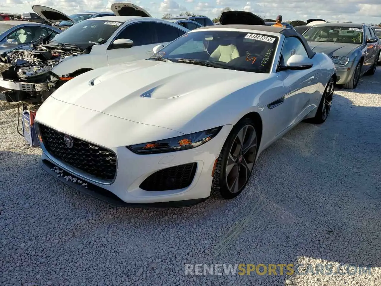2 fotografías del automóvil dañado SAJDD5EE0NCK78542 JAGUAR F-TYPE 2022