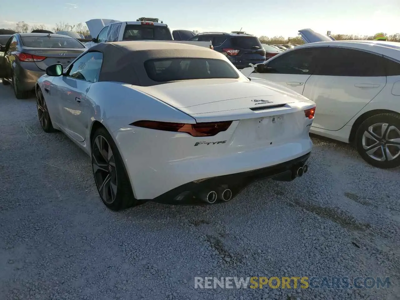 4 fotografías del automóvil dañado SAJDD5EE0NCK78542 JAGUAR F-TYPE 2022