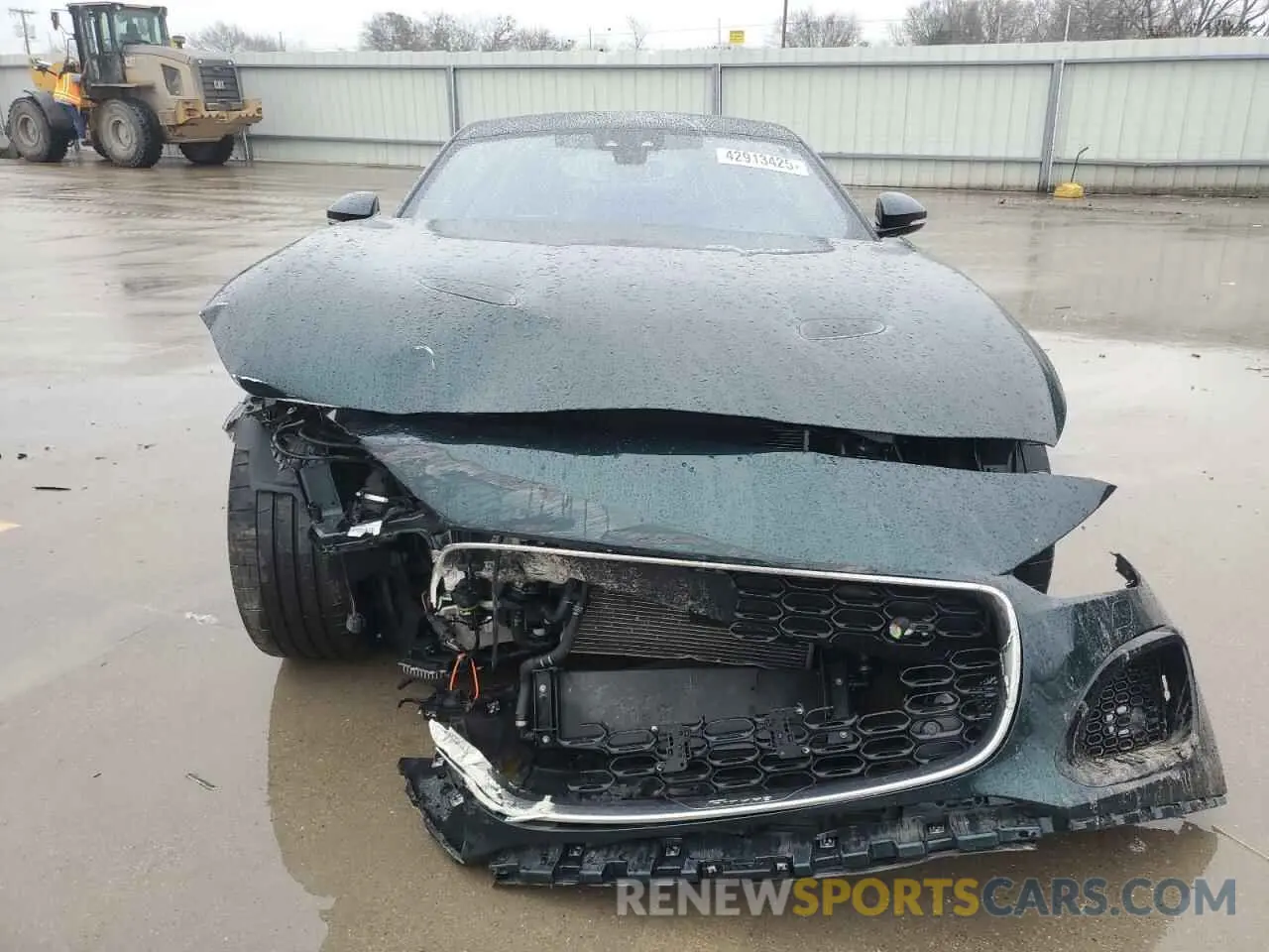 5 fotografías del automóvil dañado SAJD51FE2PCK80557 JAGUAR F-TYPE 2023