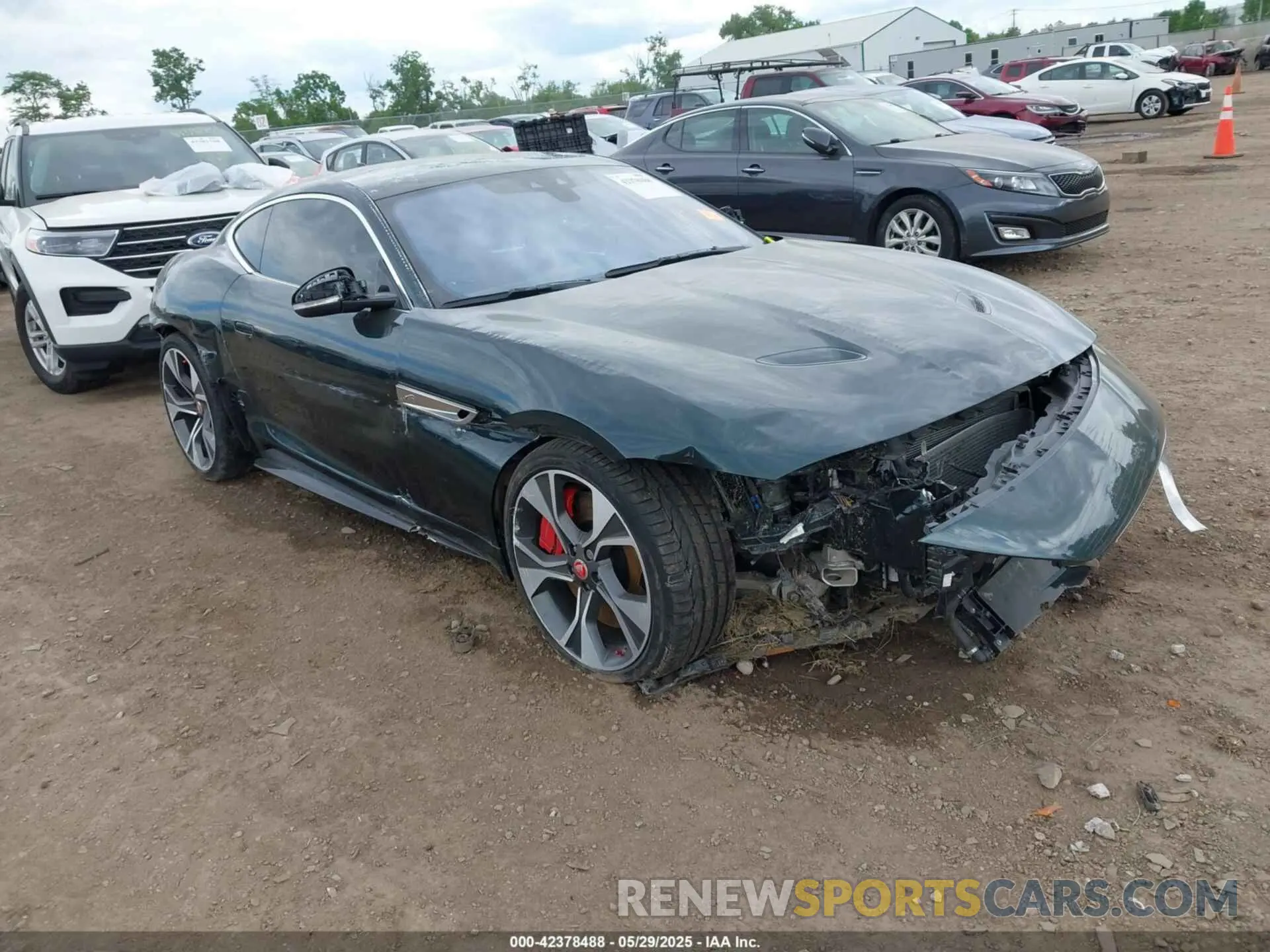 1 fotografías del automóvil dañado SAJD81EE3PCK82603 JAGUAR F-TYPE 2023