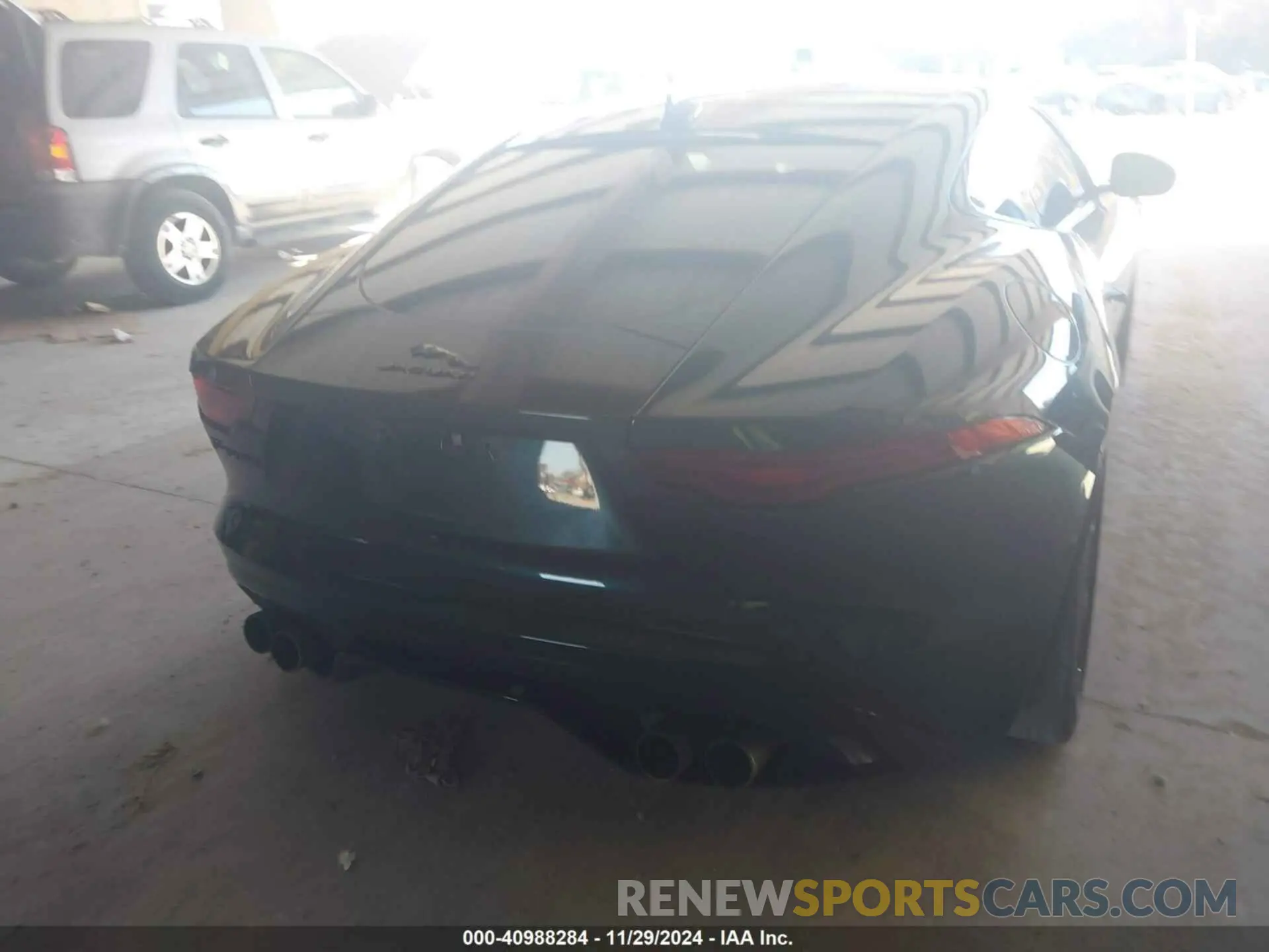 16 fotografías del automóvil dañado SAJDD1EE4PCK80533 JAGUAR F-TYPE 2023