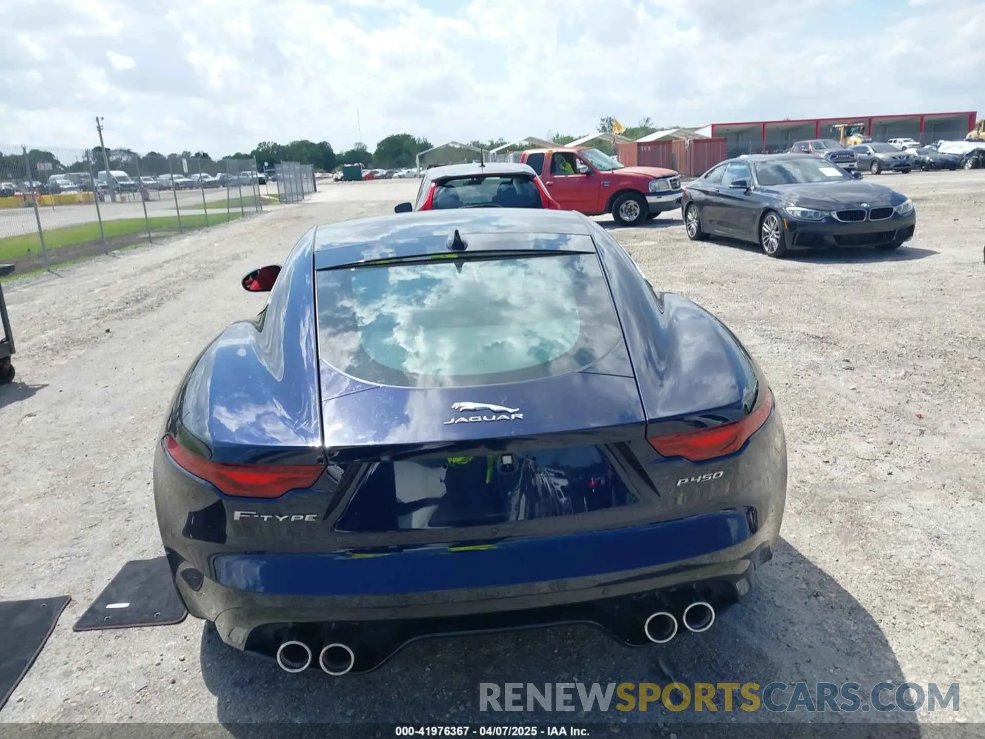 16 fotografías del automóvil dañado SAJDD1EE9PCK79877 JAGUAR F-TYPE 2023