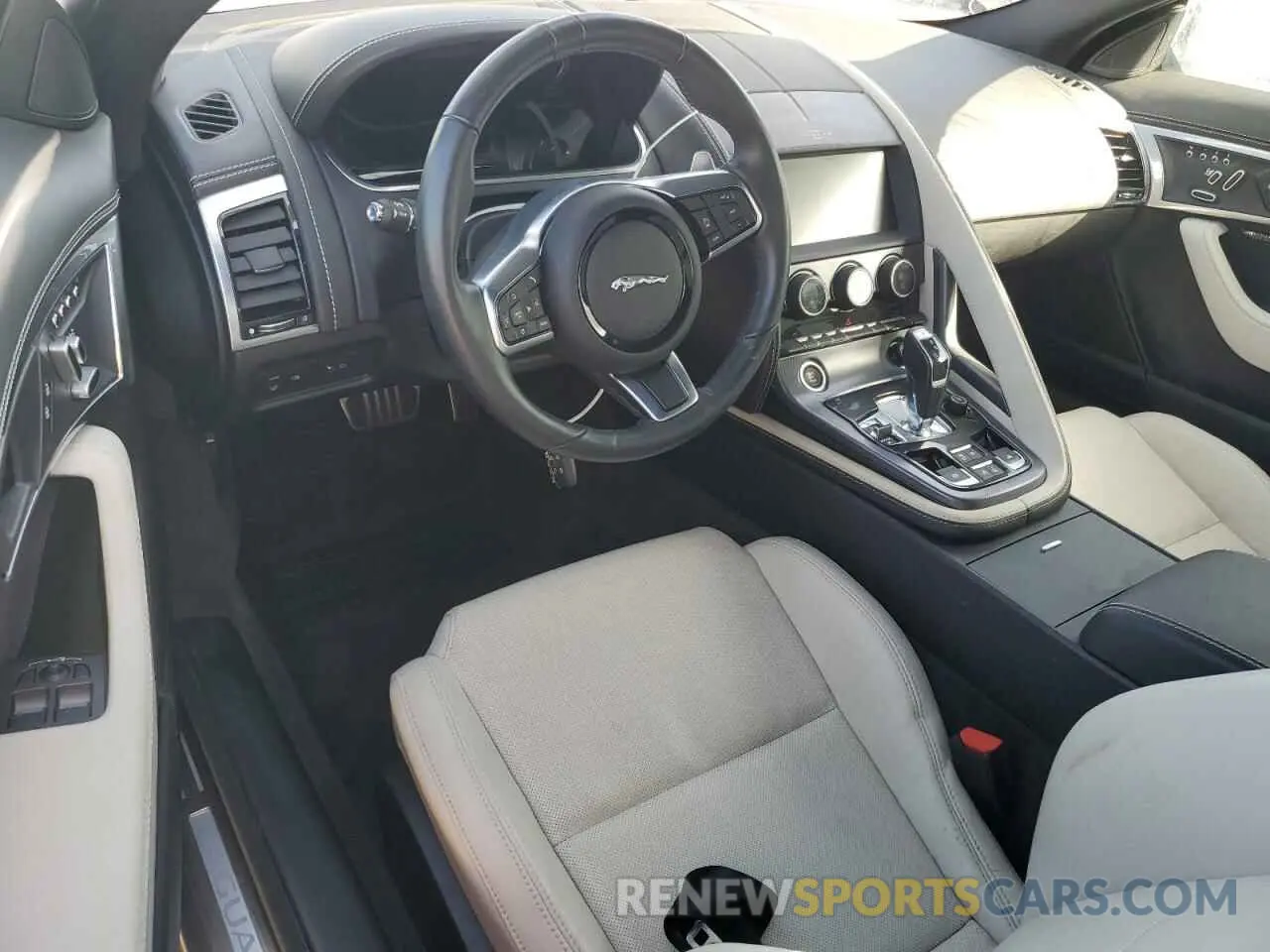 8 fotografías del automóvil dañado SAJDD5EE1PCK82487 JAGUAR F-TYPE 2023