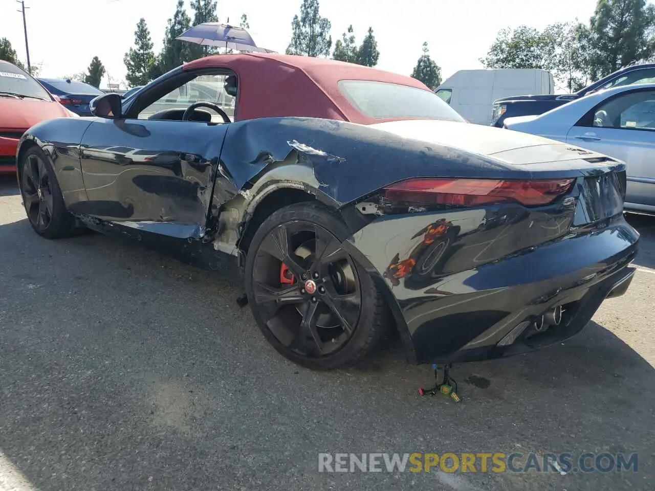 2 fotografías del automóvil dañado SAJDD5EE6PCK83084 JAGUAR F-TYPE 2023