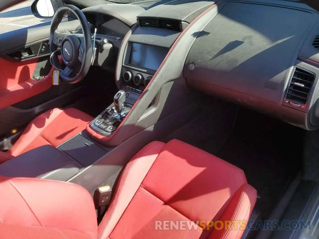 8 fotografías del automóvil dañado SAJDD5EE6PCK83084 JAGUAR F-TYPE 2023