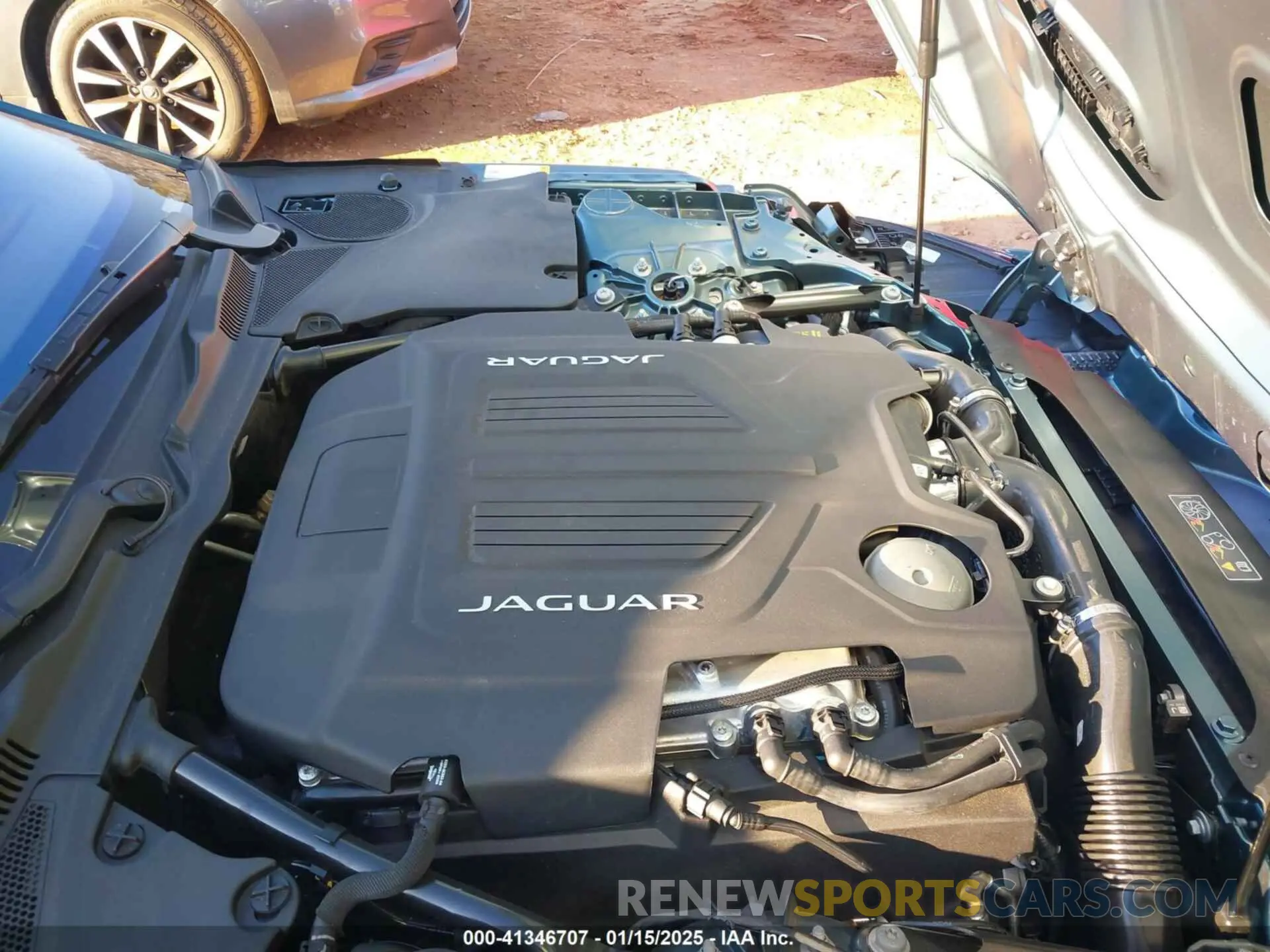 10 fotografías del automóvil dañado SAJDV1EE2RCK83687 JAGUAR F-TYPE 2024