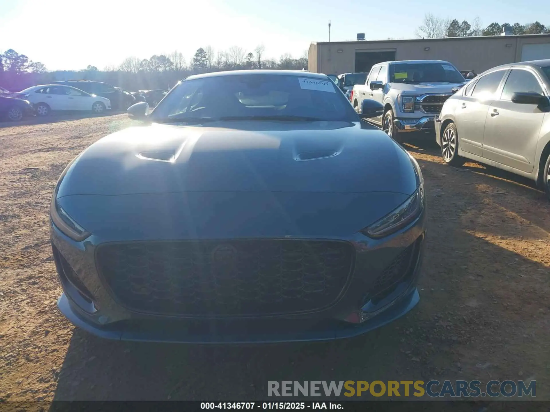 12 fotografías del automóvil dañado SAJDV1EE2RCK83687 JAGUAR F-TYPE 2024