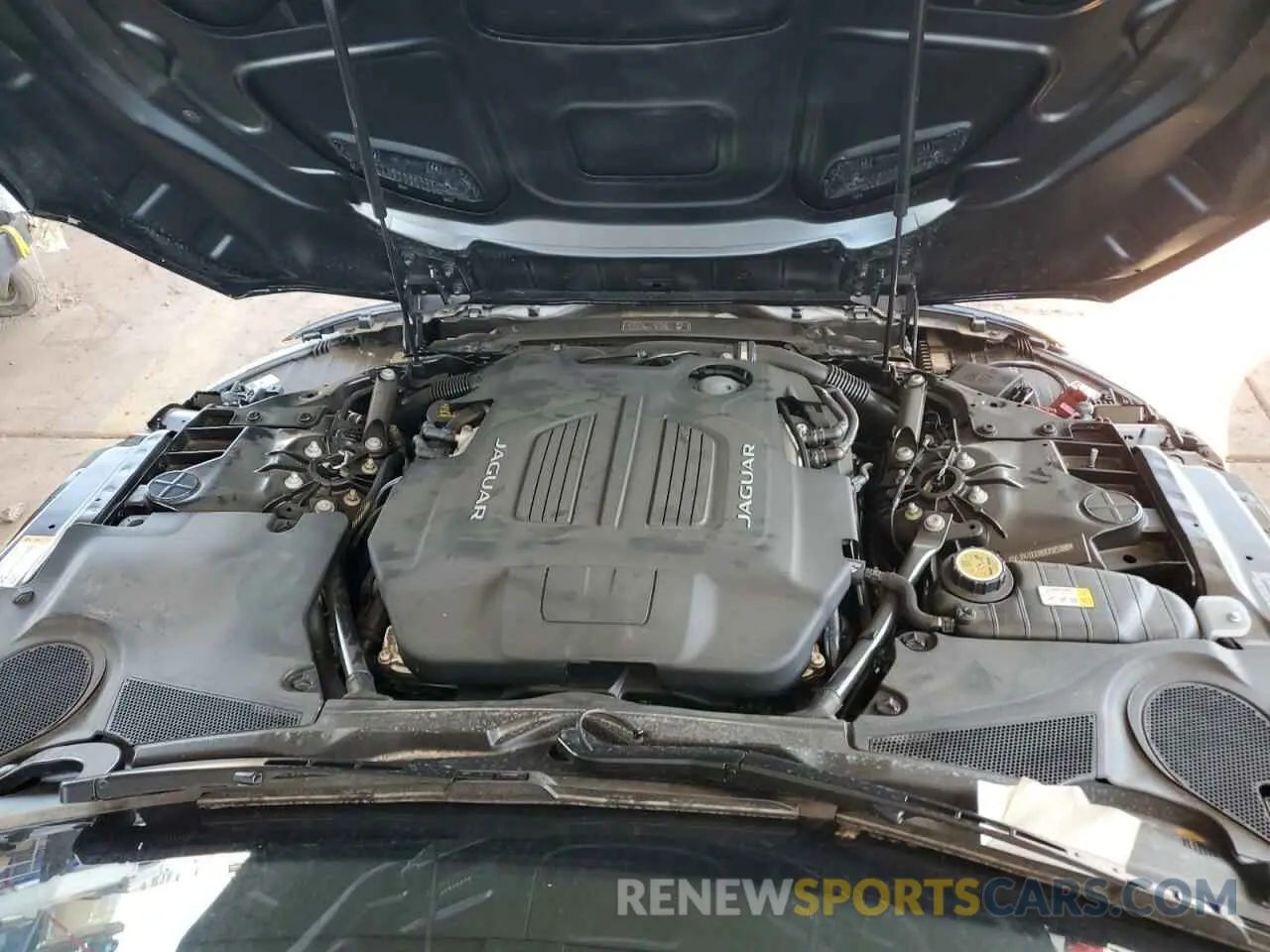 11 fotografías del automóvil dañado SAJDV1EE0RCK85308 JAGUAR F-TYPE 75 2024