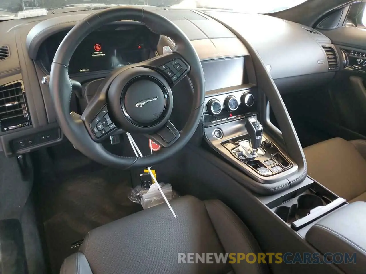 8 fotografías del automóvil dañado SAJDV1EE0RCK85308 JAGUAR F-TYPE 75 2024