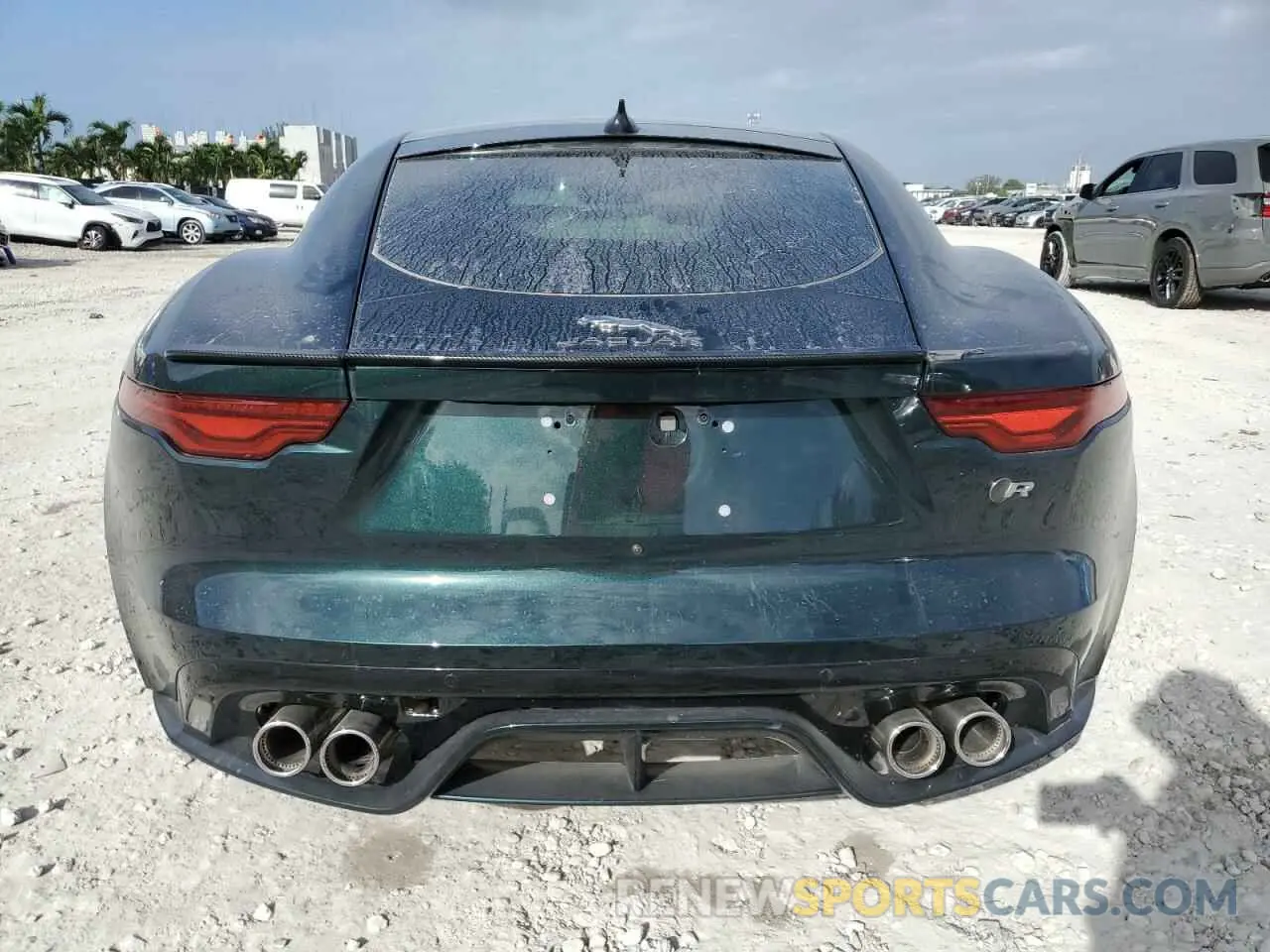 6 fotografías del automóvil dañado SAJD51FE9RCK86827 JAGUAR F-TYPE R75 2024