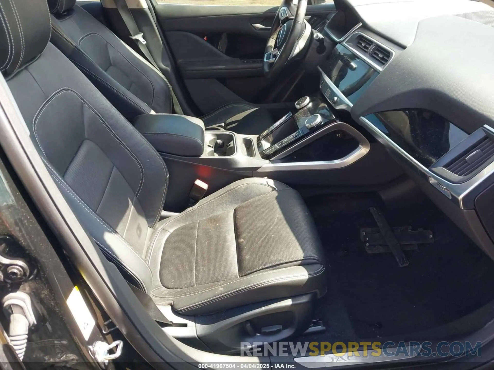 5 fotografías del automóvil dañado SADHB2S17K1F66451 JAGUAR I-PACE 2019
