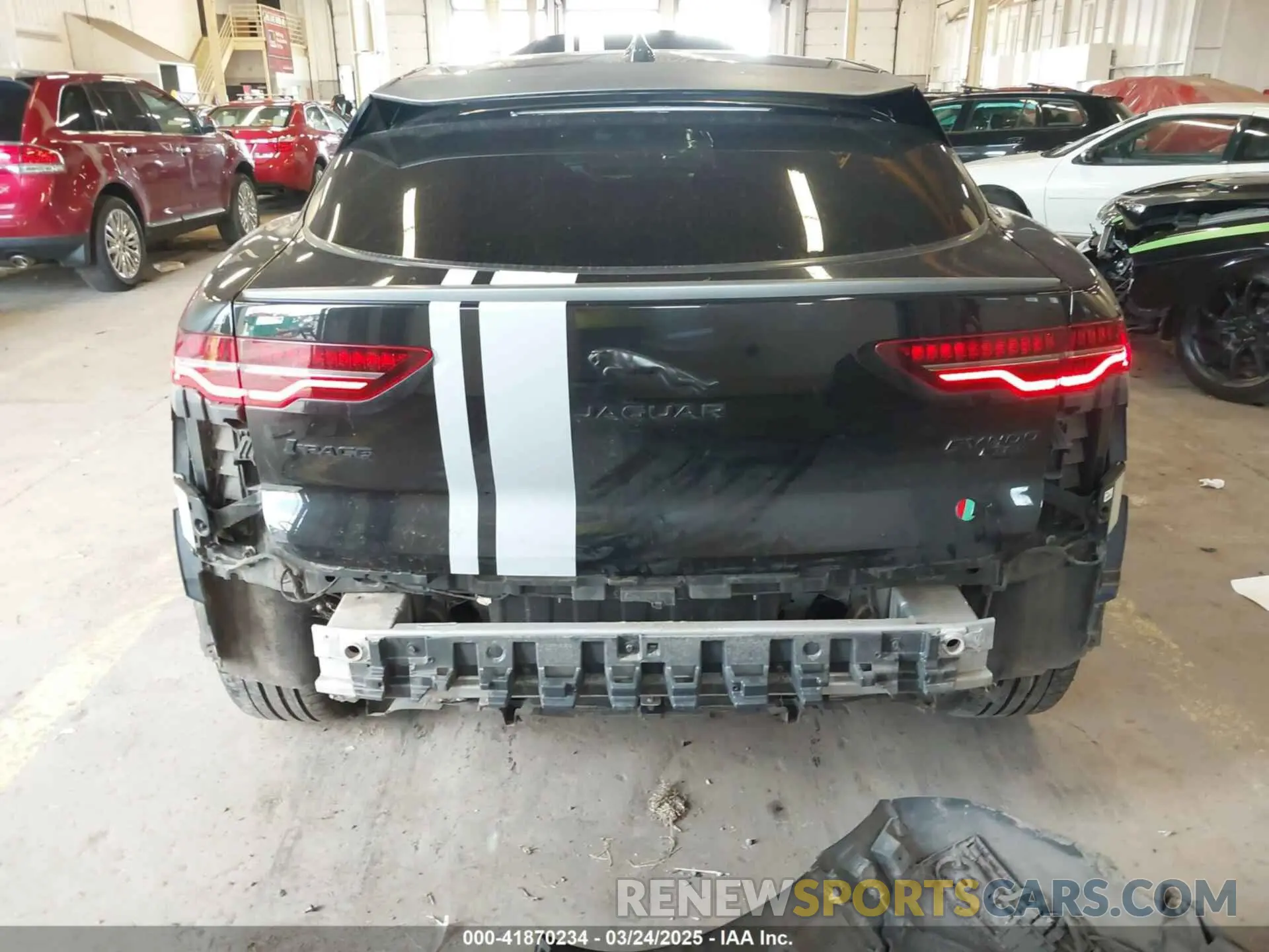 20 fotografías del automóvil dañado SADHD2S12K1F76296 JAGUAR I-PACE 2019