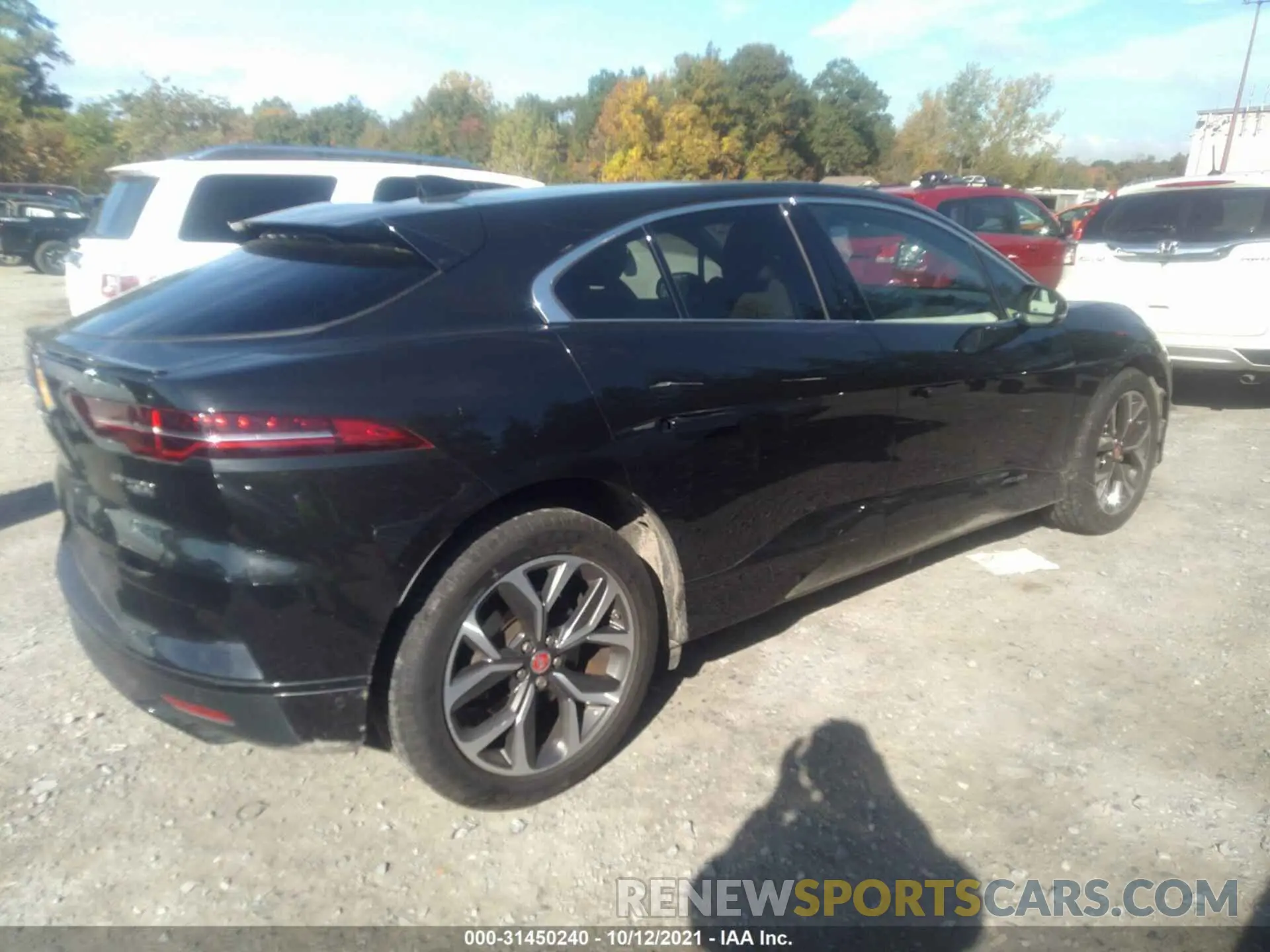 4 fotografías del automóvil dañado SADHD2S14K1F65347 JAGUAR I-PACE 2019