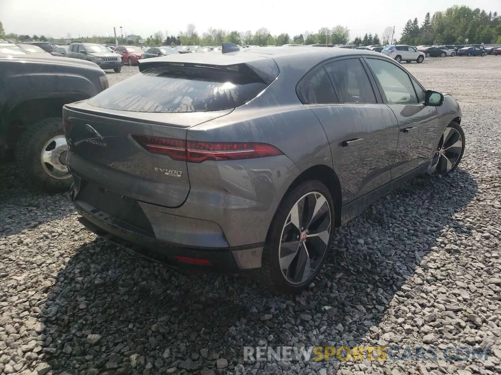 4 fotografías del automóvil dañado SADHD2S18K1F62046 JAGUAR I-PACE 2019