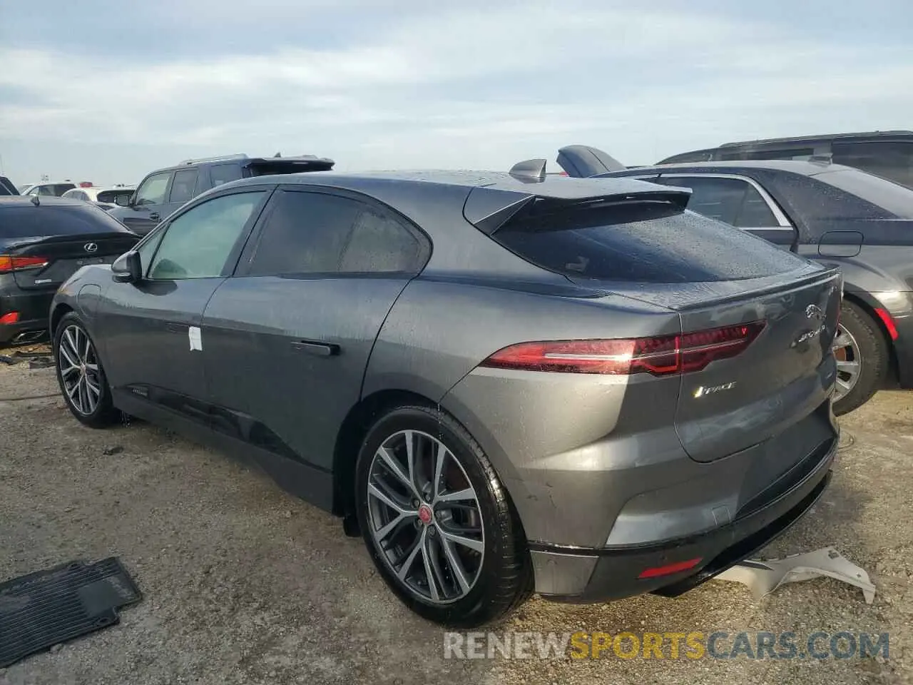 2 fotografías del automóvil dañado SADHD2S1XK1F62405 JAGUAR I-PACE 2019