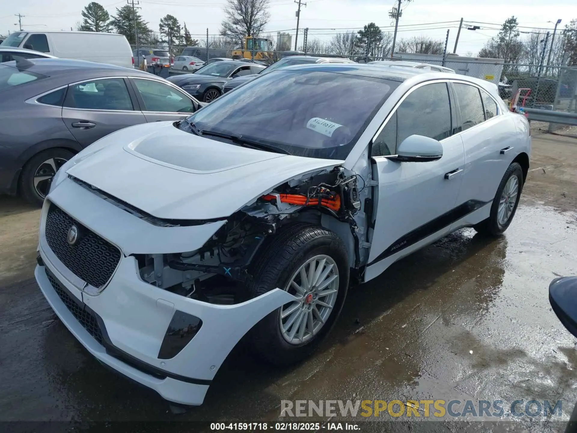 2 fotografías del automóvil dañado SADHB2S12L1F84745 JAGUAR I-PACE 2020