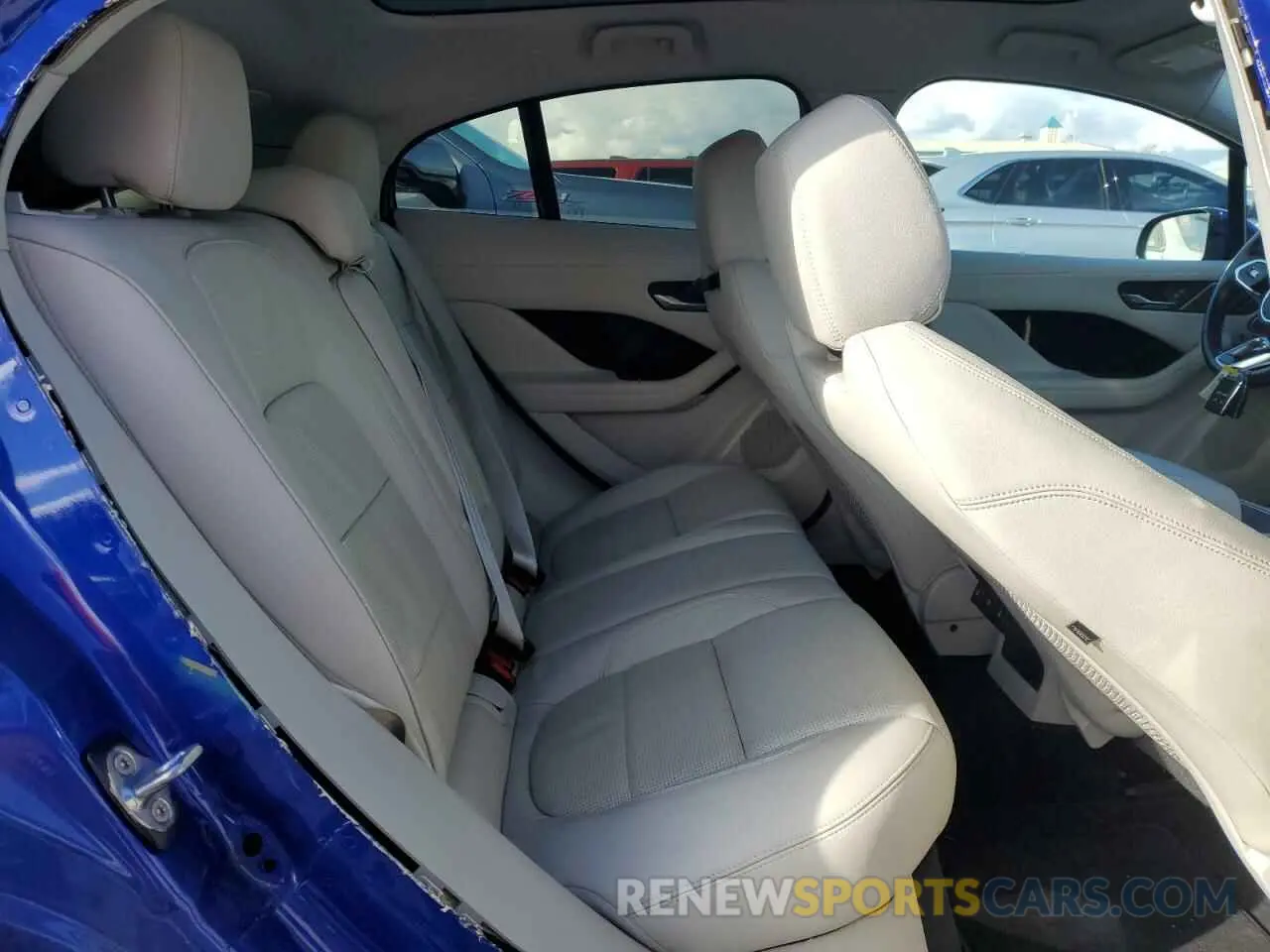 11 fotografías del automóvil dañado SADHB2S15L1F81242 JAGUAR I-PACE 2020
