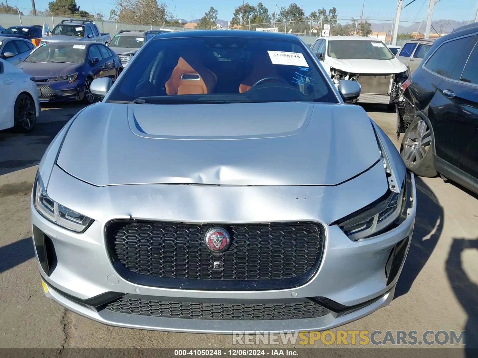 12 fotografías del automóvil dañado SADHC2S16L1F80629 JAGUAR I-PACE 2020