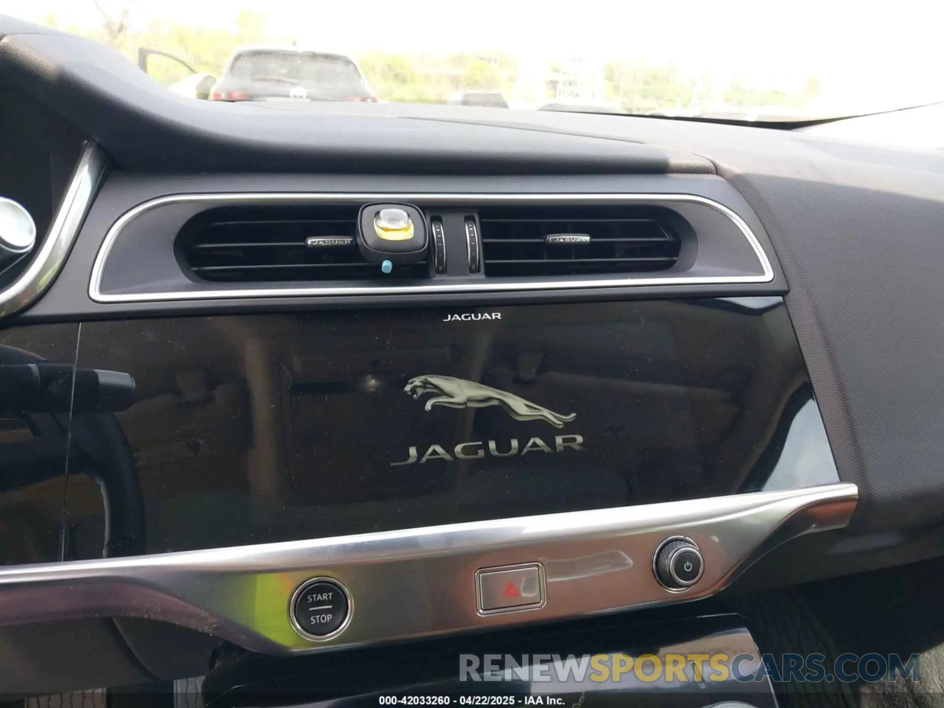 19 fotografías del automóvil dañado SADHC2S1XL1F80407 JAGUAR I-PACE 2020