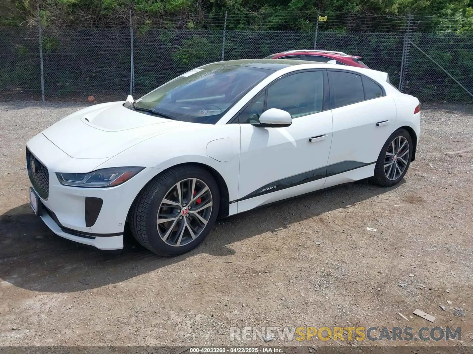 2 fotografías del automóvil dañado SADHC2S1XL1F80407 JAGUAR I-PACE 2020
