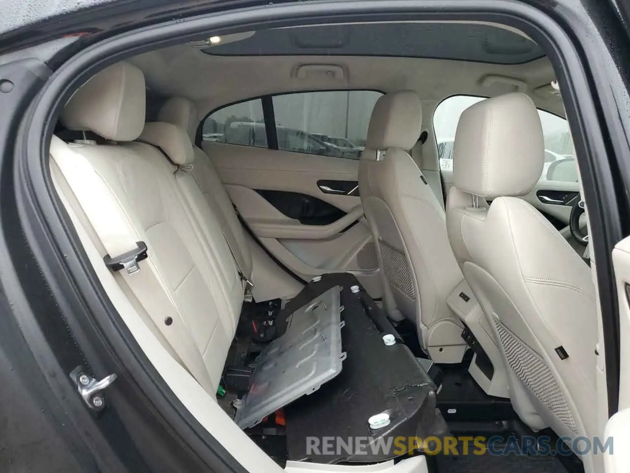 11 fotografías del automóvil dañado SADHD2S19L1F85837 JAGUAR I-PACE 2020