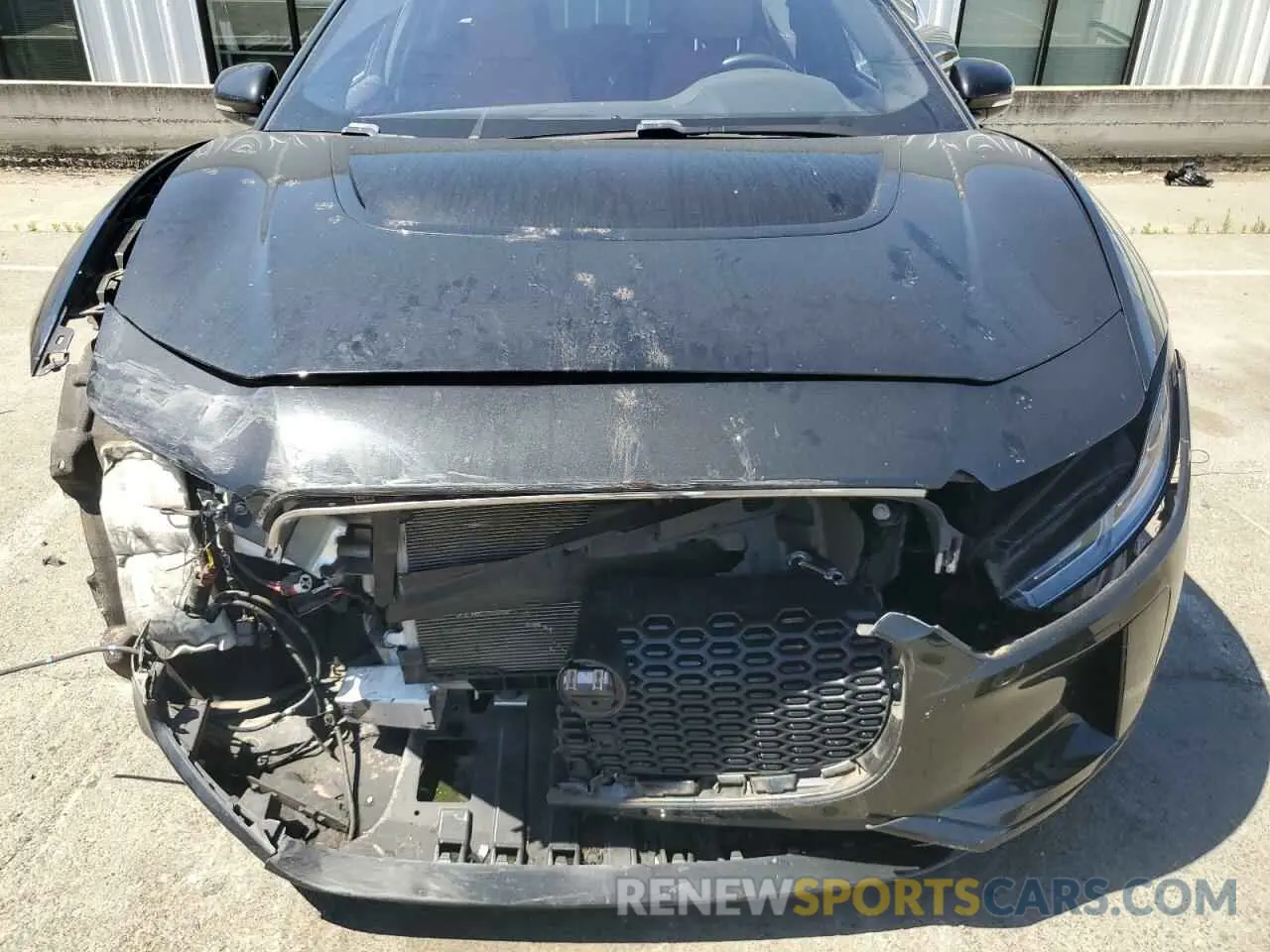 12 fotografías del automóvil dañado SADHD2S1XL1F81733 JAGUAR I-PACE 2020
