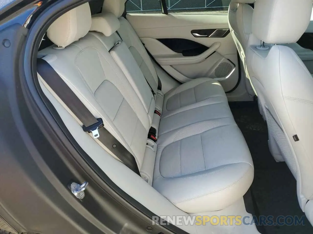 11 fotografías del automóvil dañado SADHD2S18N1621209 JAGUAR I-PACE 2022