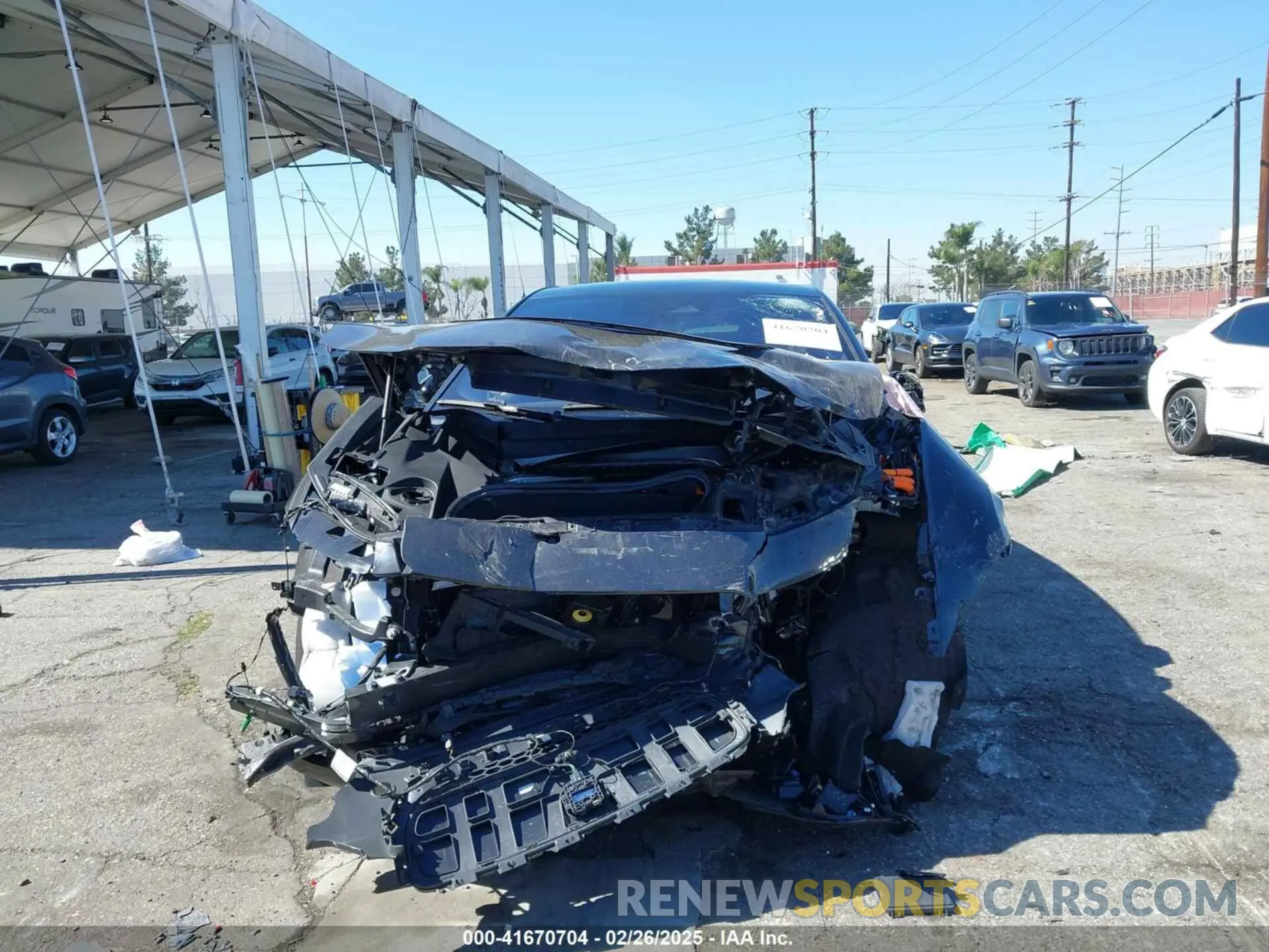 12 fotografías del automóvil dañado SADHM2S10R1632727 JAGUAR I-PACE 2024
