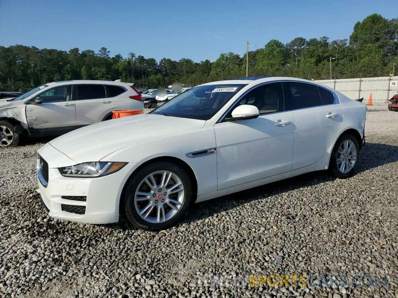 1 fotografías del automóvil dañado SAJAD4FX4KCP45437 JAGUAR XE 2019